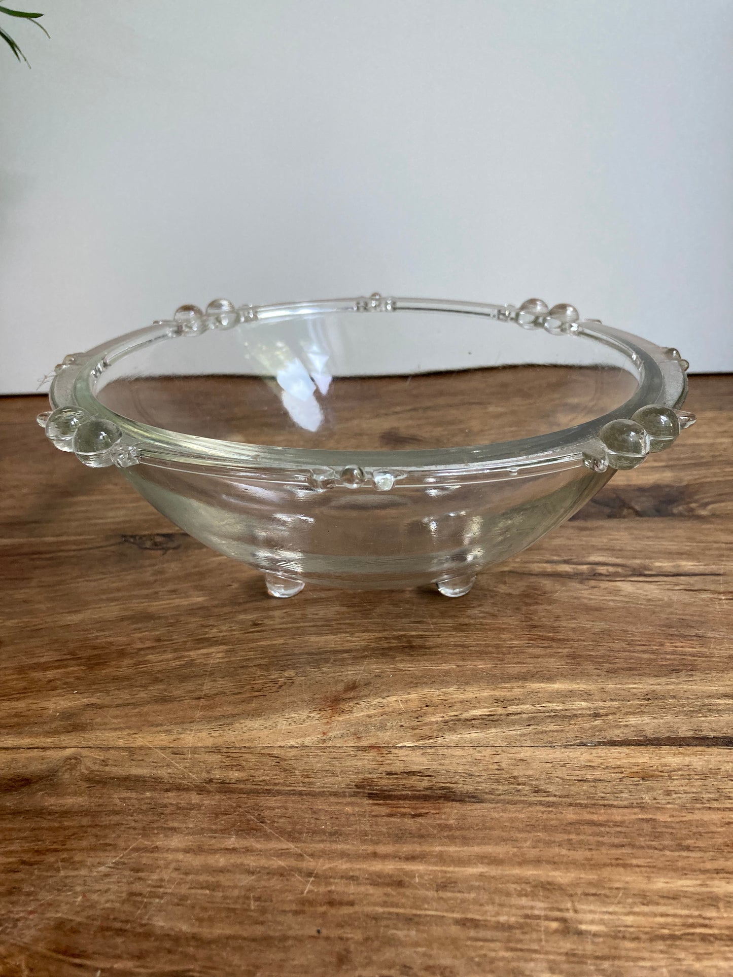 Ornate Glass Bowl On Four Feet Ball Edge Detail Serving Decor Table Centrepiece