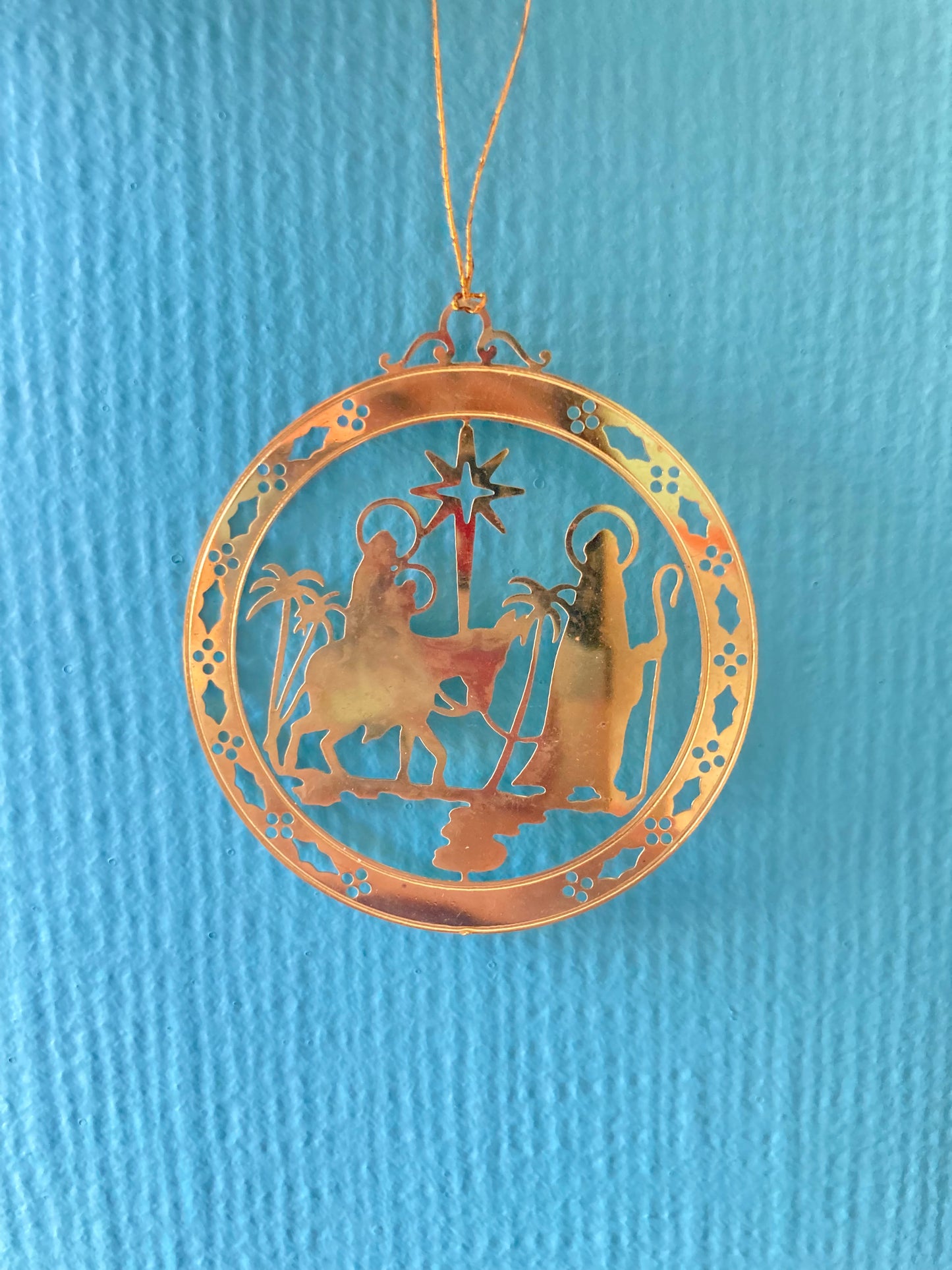 Metal Mary and Joseph Cut Out Bauble Gold Tone