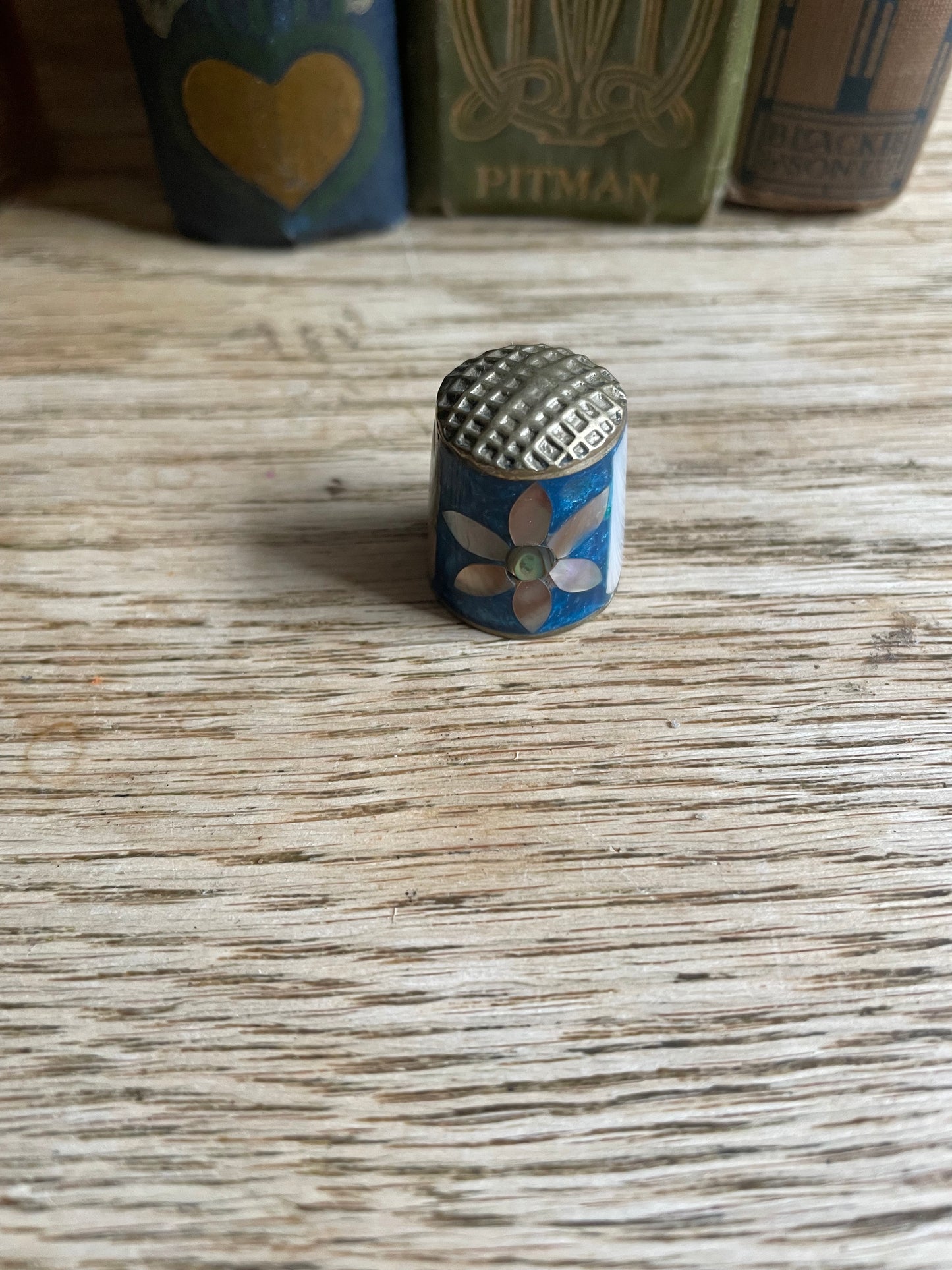 Vintage Abalone Shell & Mother of Pearl Thimble Flower Detail