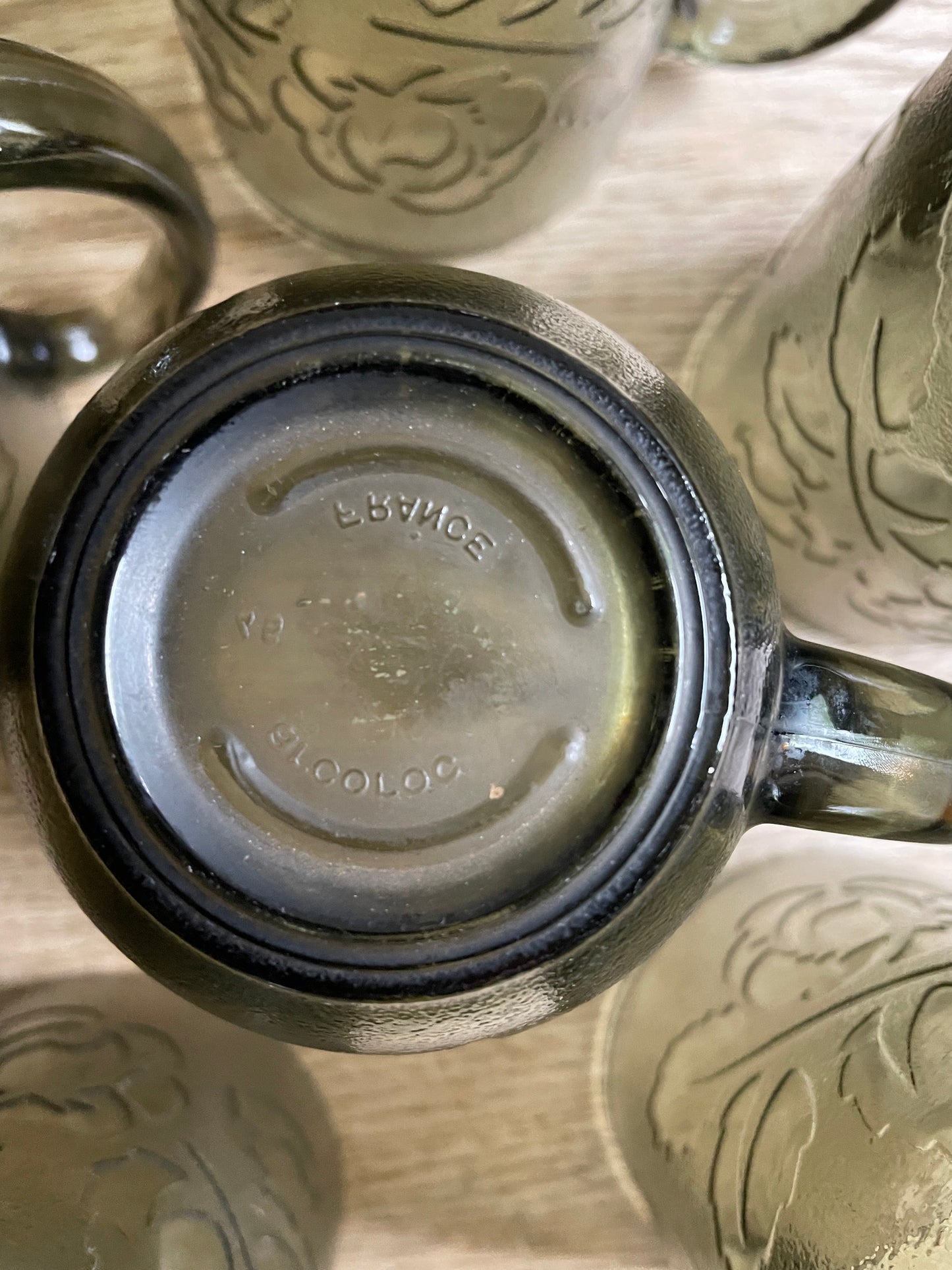 Arcoroc Smoky Glass Mugs Verre Trempe Coffee Cups Set of 6 Floral Pattern
