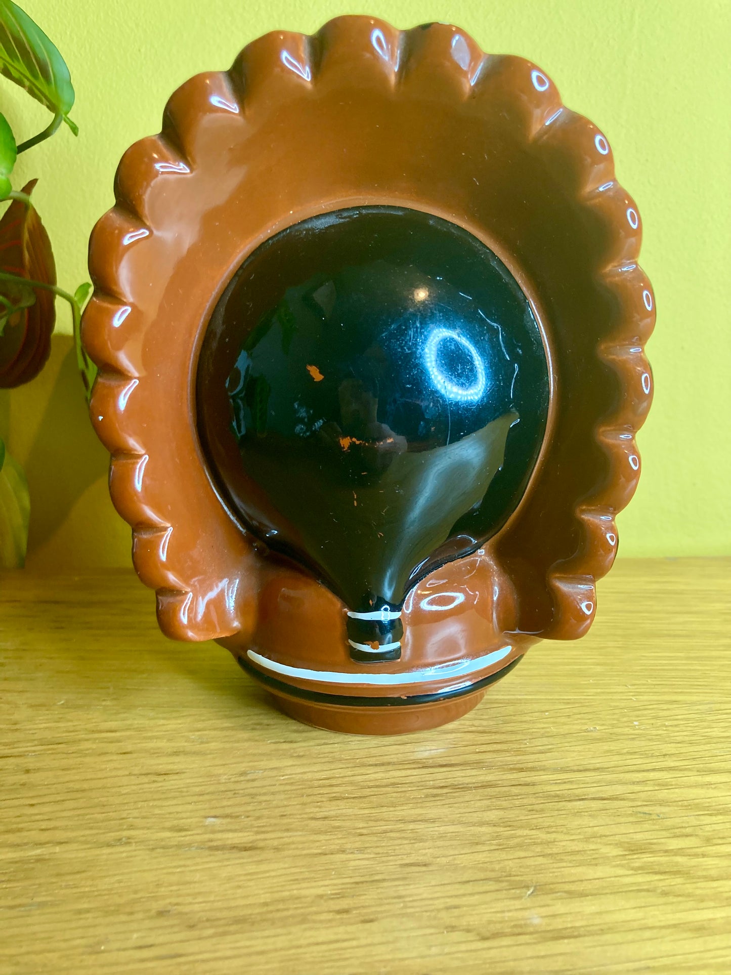 Hugh Taylor Indigenous Native American Money Box 1985