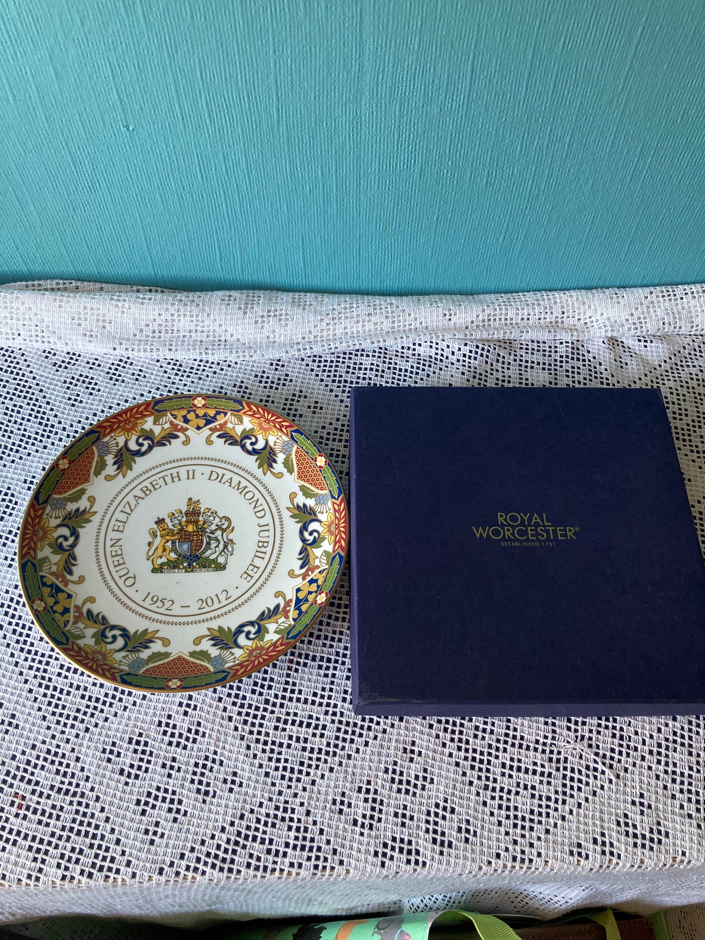 Royal Worcester Queen Elizabeth II Diamond Jubilee Plate - Boxed
