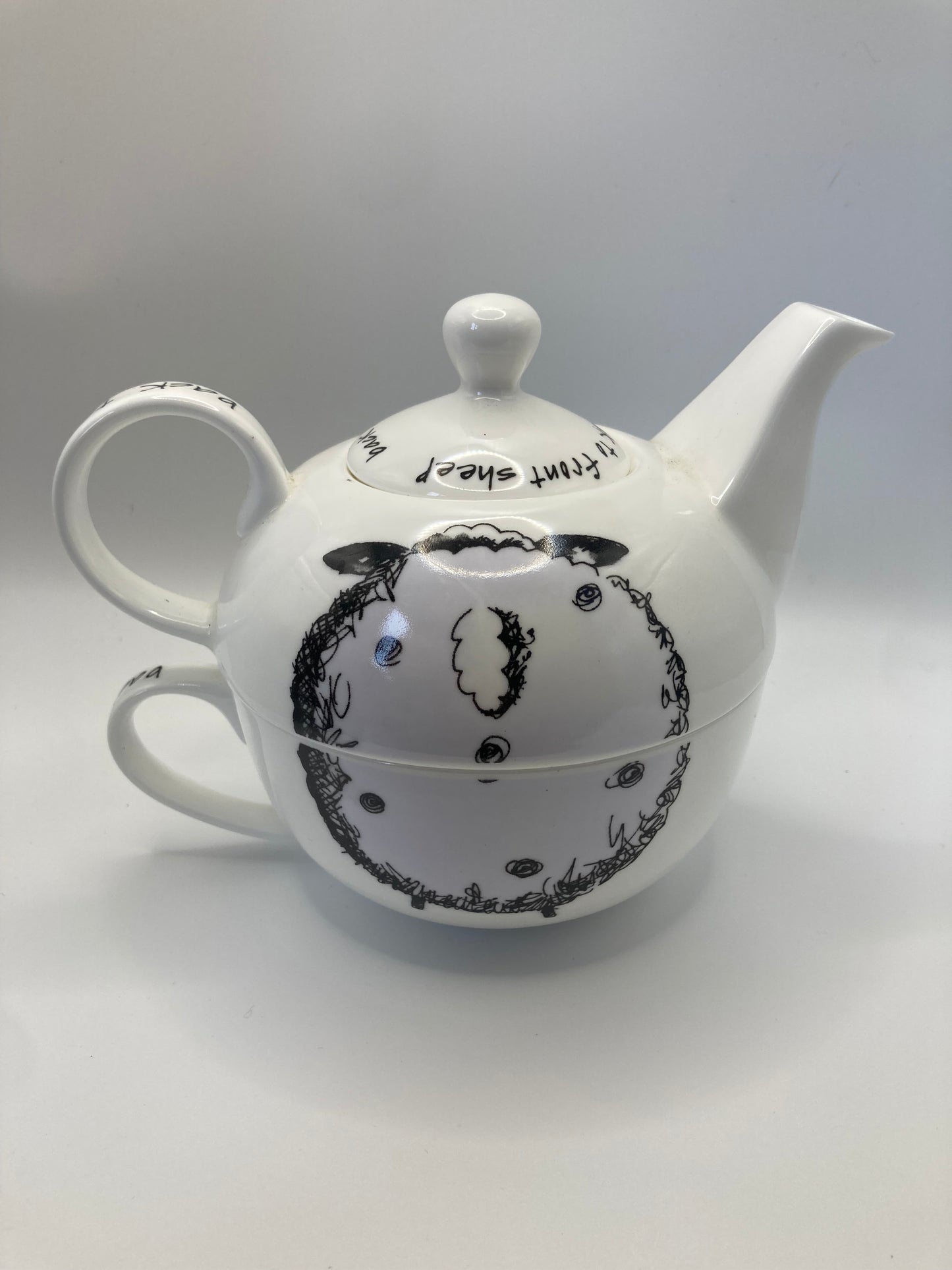 Back To Front Sheep Teapot And Cup Arthur Wood Tea For 1 Country Kitchen - Bloom & Heirloom Vintage Decor
