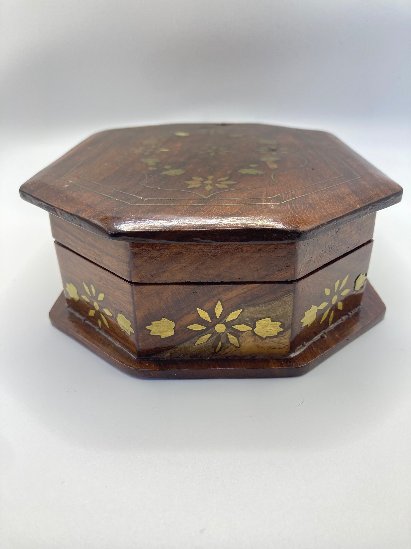 Wooden box - Bloom & Heirloom Vintage Decor
