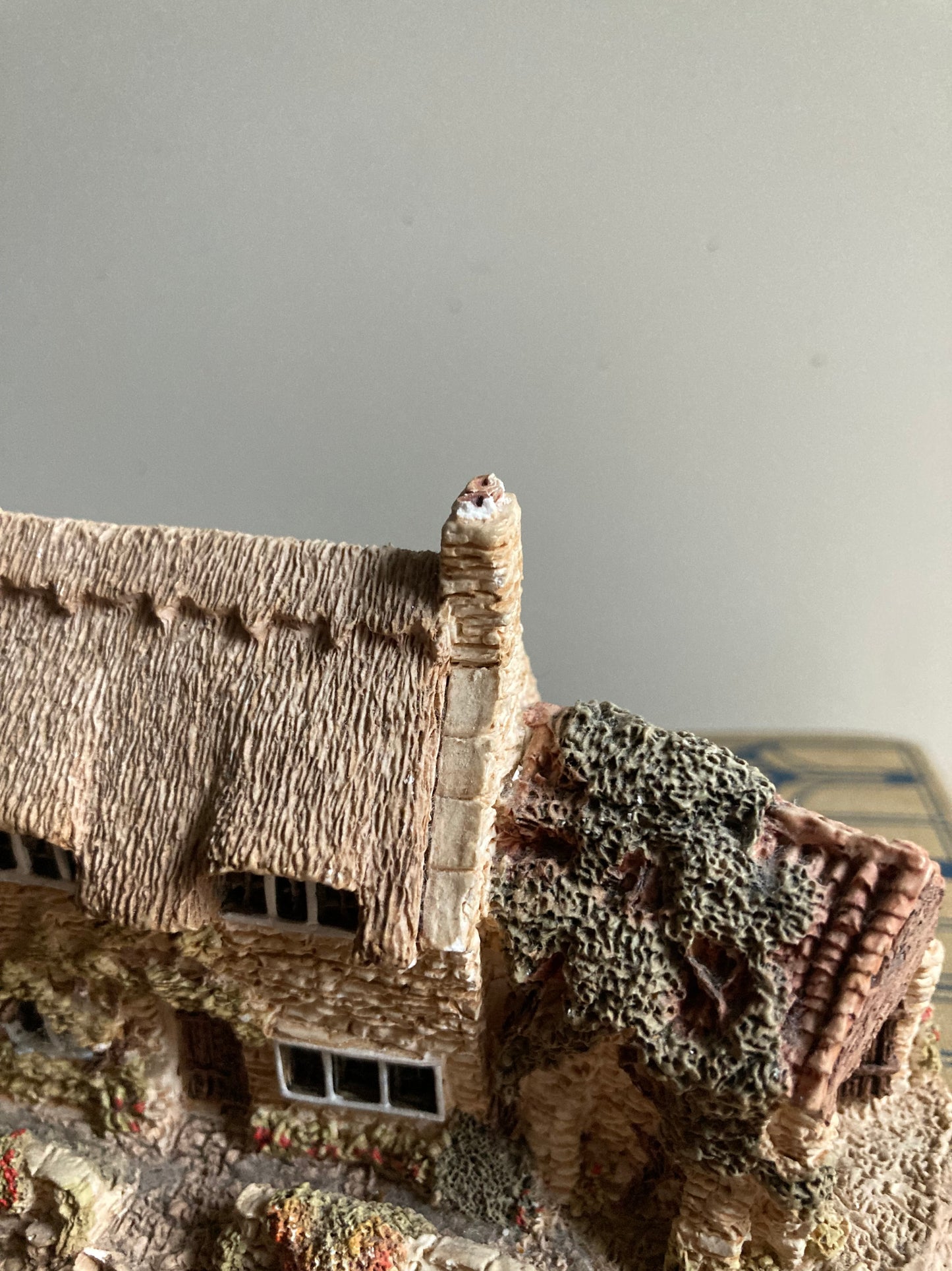 Lilliput Lane Cobblers Cottage