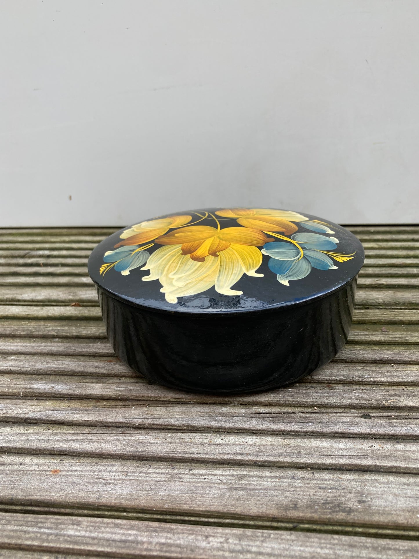 Floral Round Trinket Box