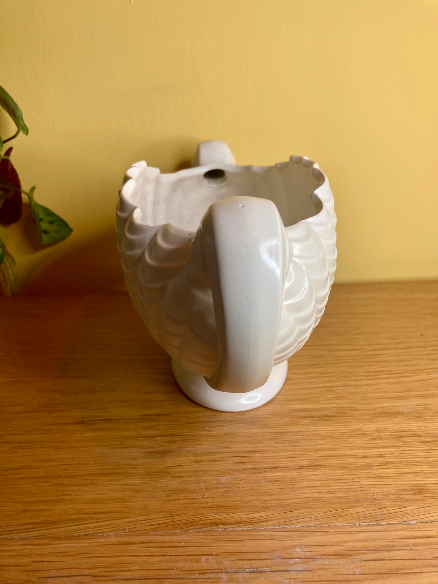 Vintage Mid Century White Ceramic Shell Style Mantle Vase