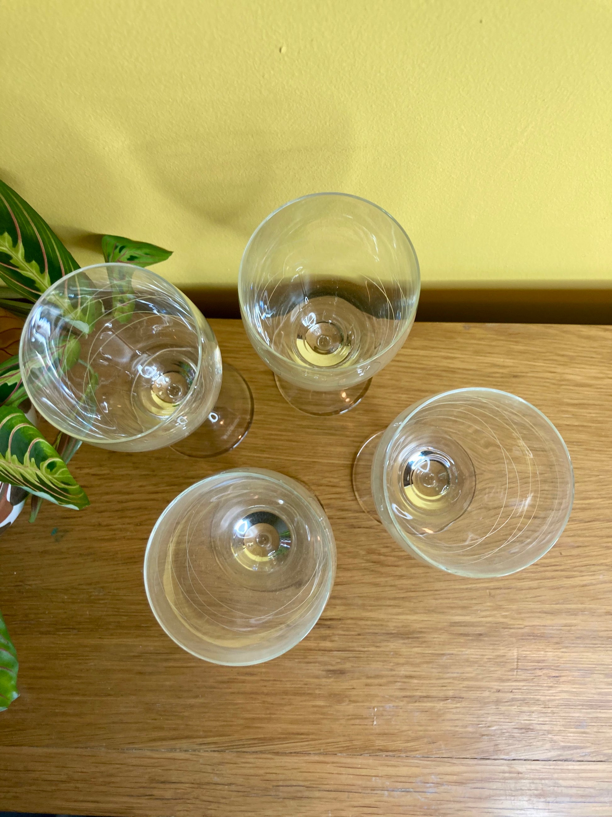 Vintage Leonardo Wine Glasses Set of 4 Banded - Bloom & Heirloom Vintage Decor