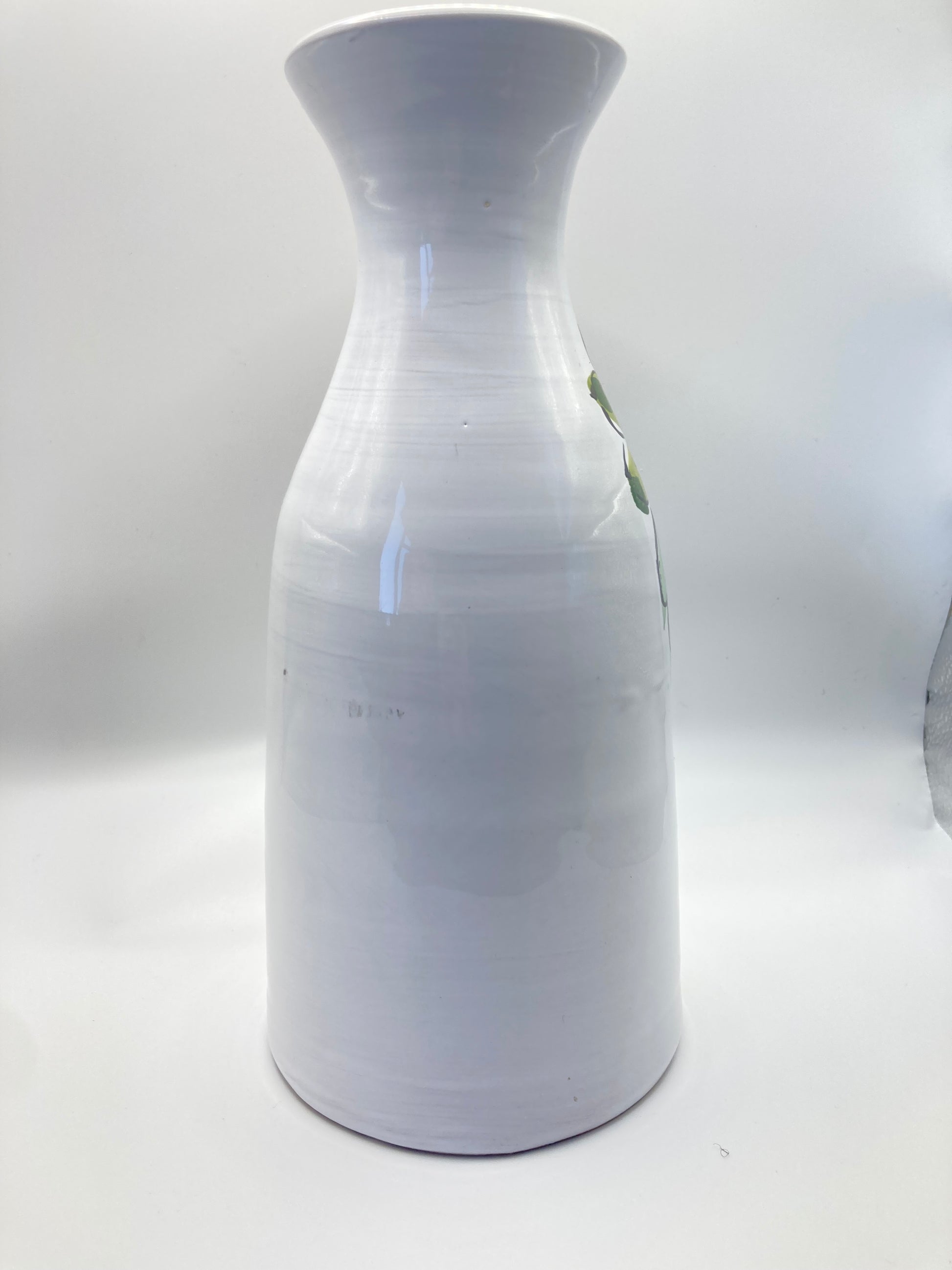 Pier 1 Vase - Bloom & Heirloom Vintage Decor