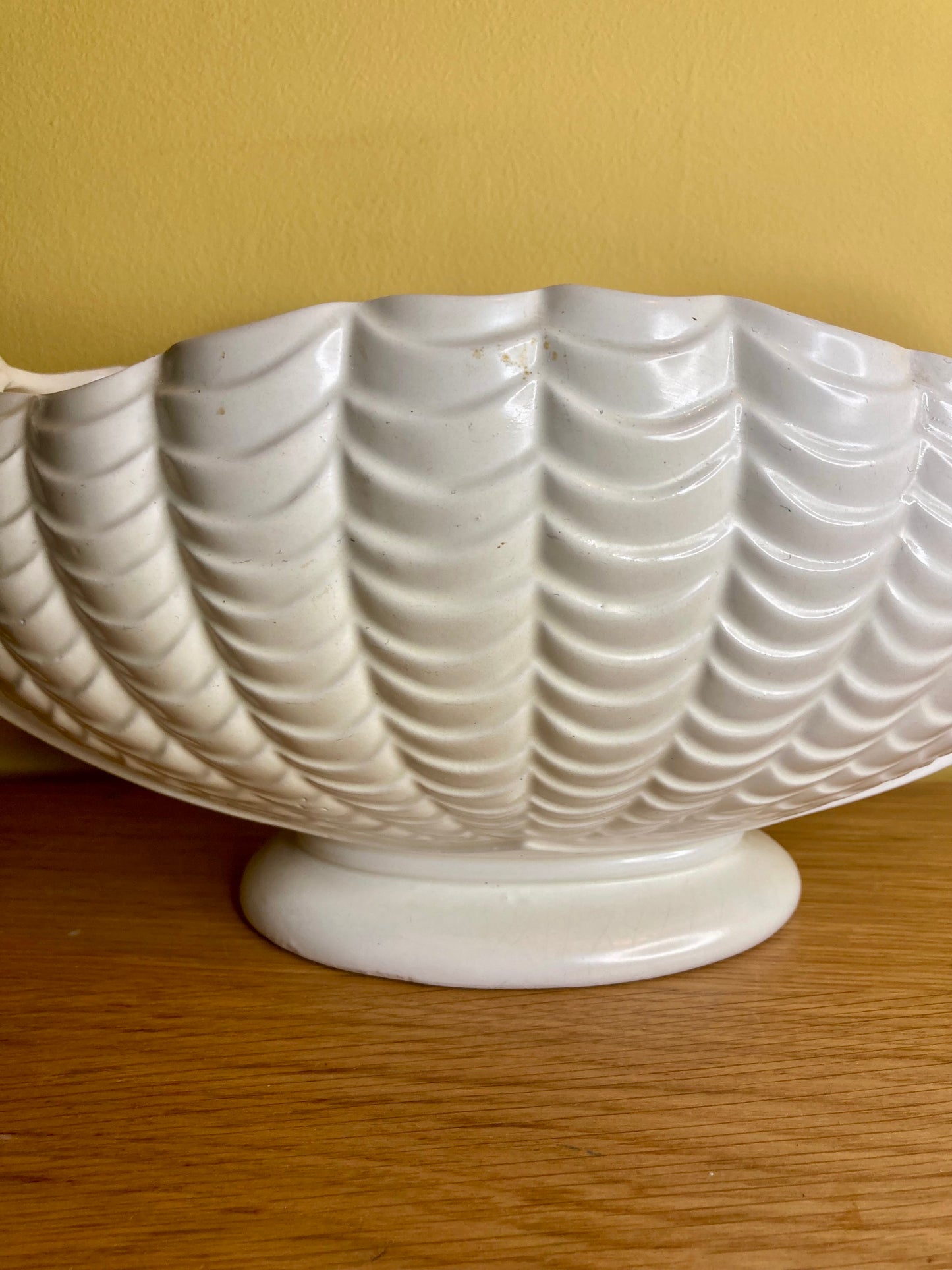 Vintage Mid Century White Ceramic Shell Style Mantle Vase