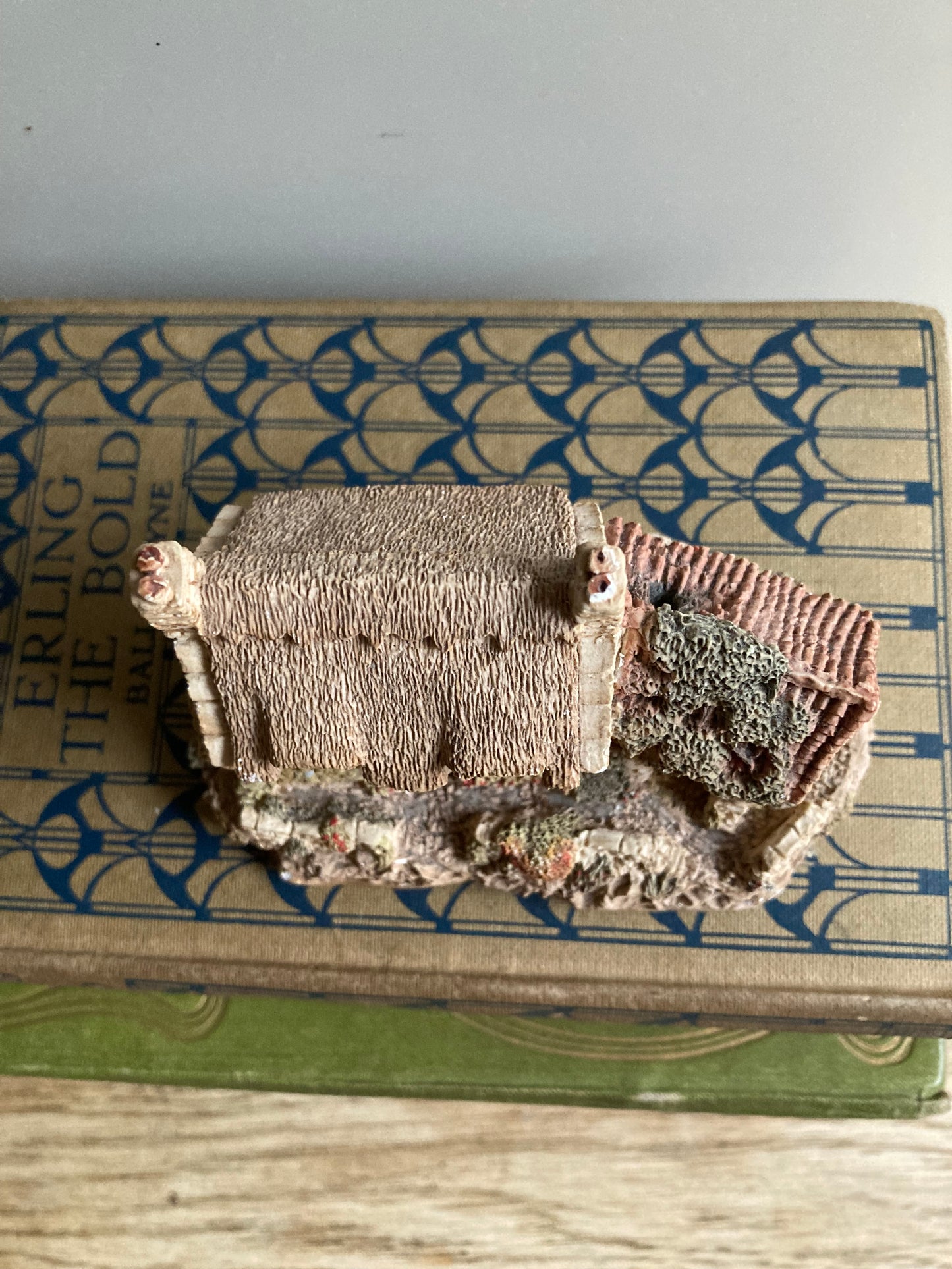 Lilliput Lane Cobblers Cottage