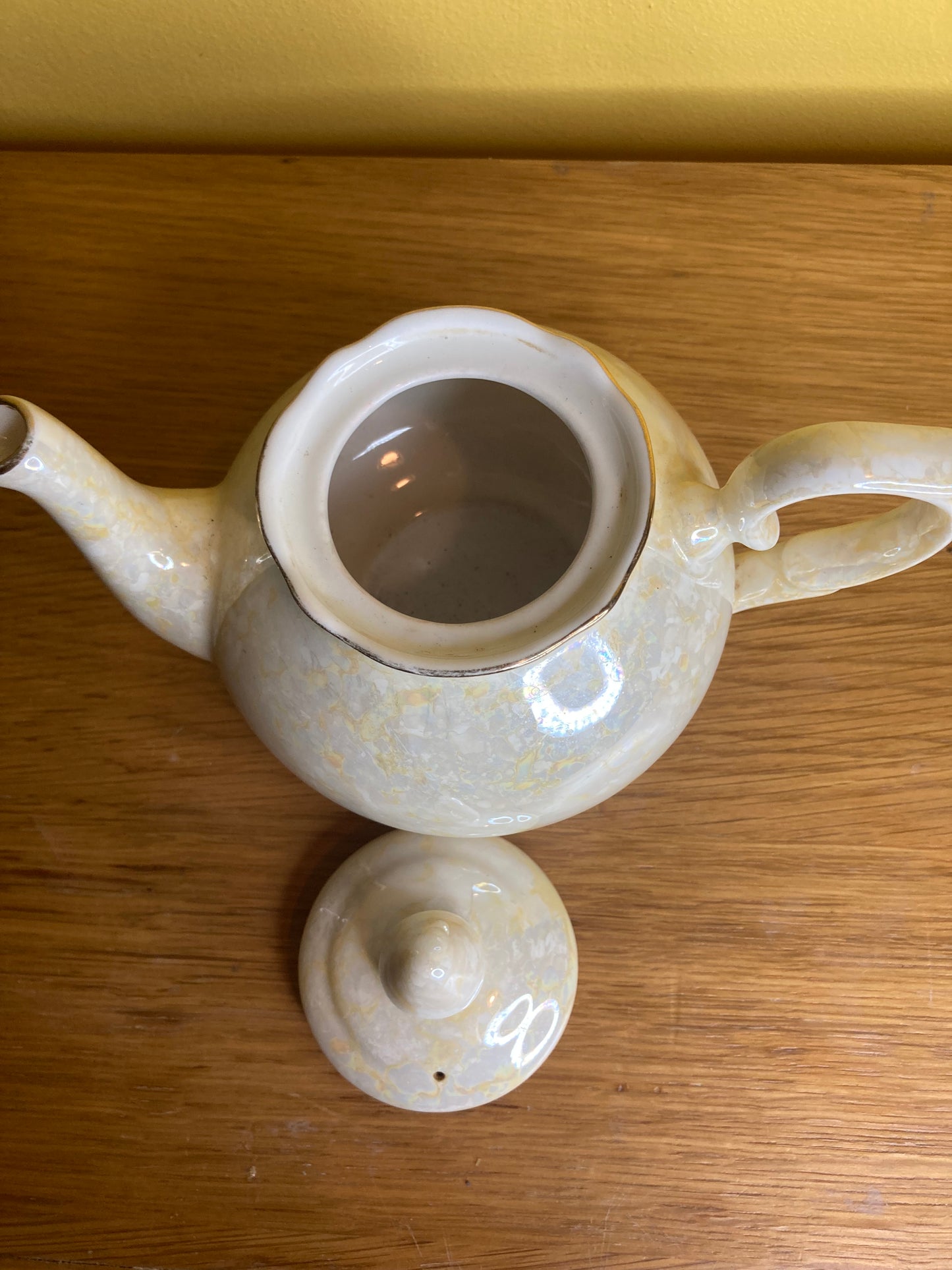 Vintage Pearlescent Teapot Tea for 1 Fine Bone China