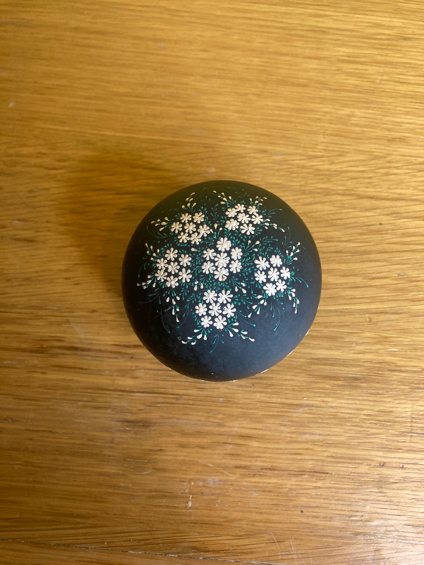 Vintage Lacquered Black Trinket Box With Flower Design On Top And On Rim - Bloom & Heirloom Vintage Decor