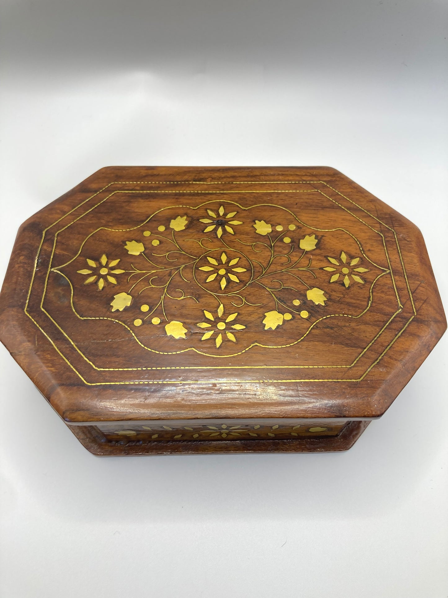 Wooden box - Bloom & Heirloom Vintage Decor