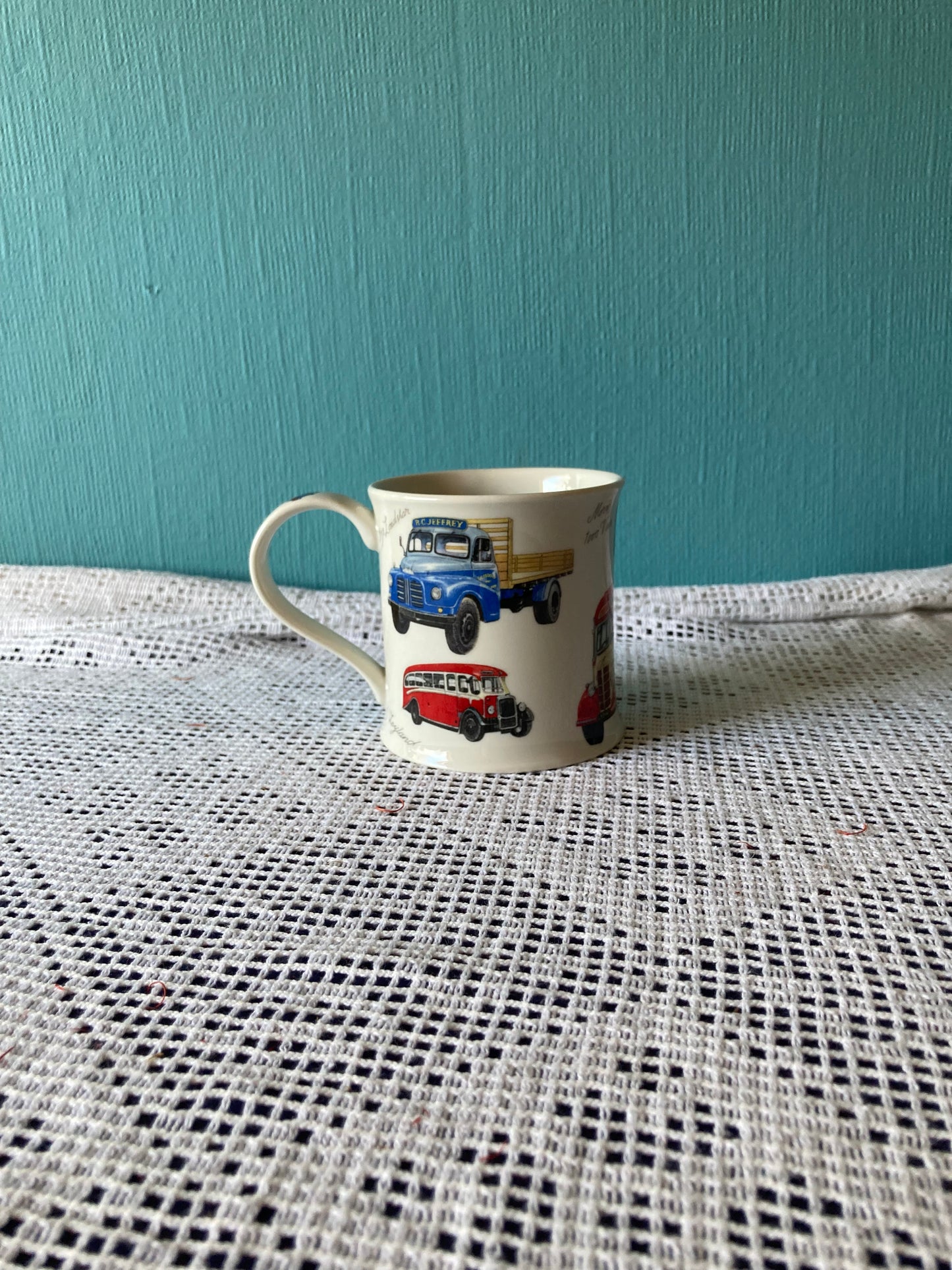 Dunoon Fine Stoneware Mug Classic Collection Design by Richard Partis