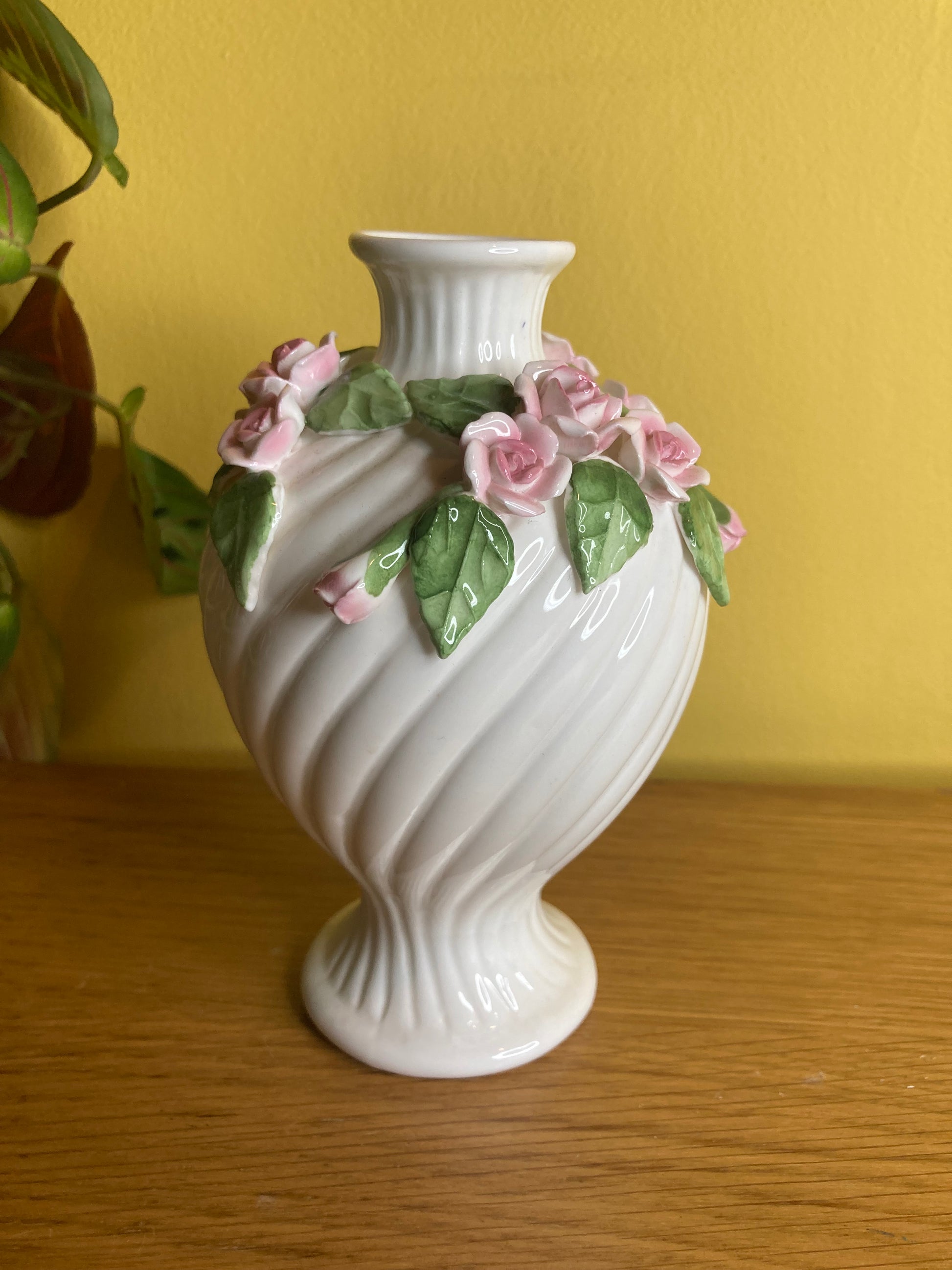 St Michael Bone China Small Vase with Rose Detail Marks and Spencer - Bloom & Heirloom Vintage Decor