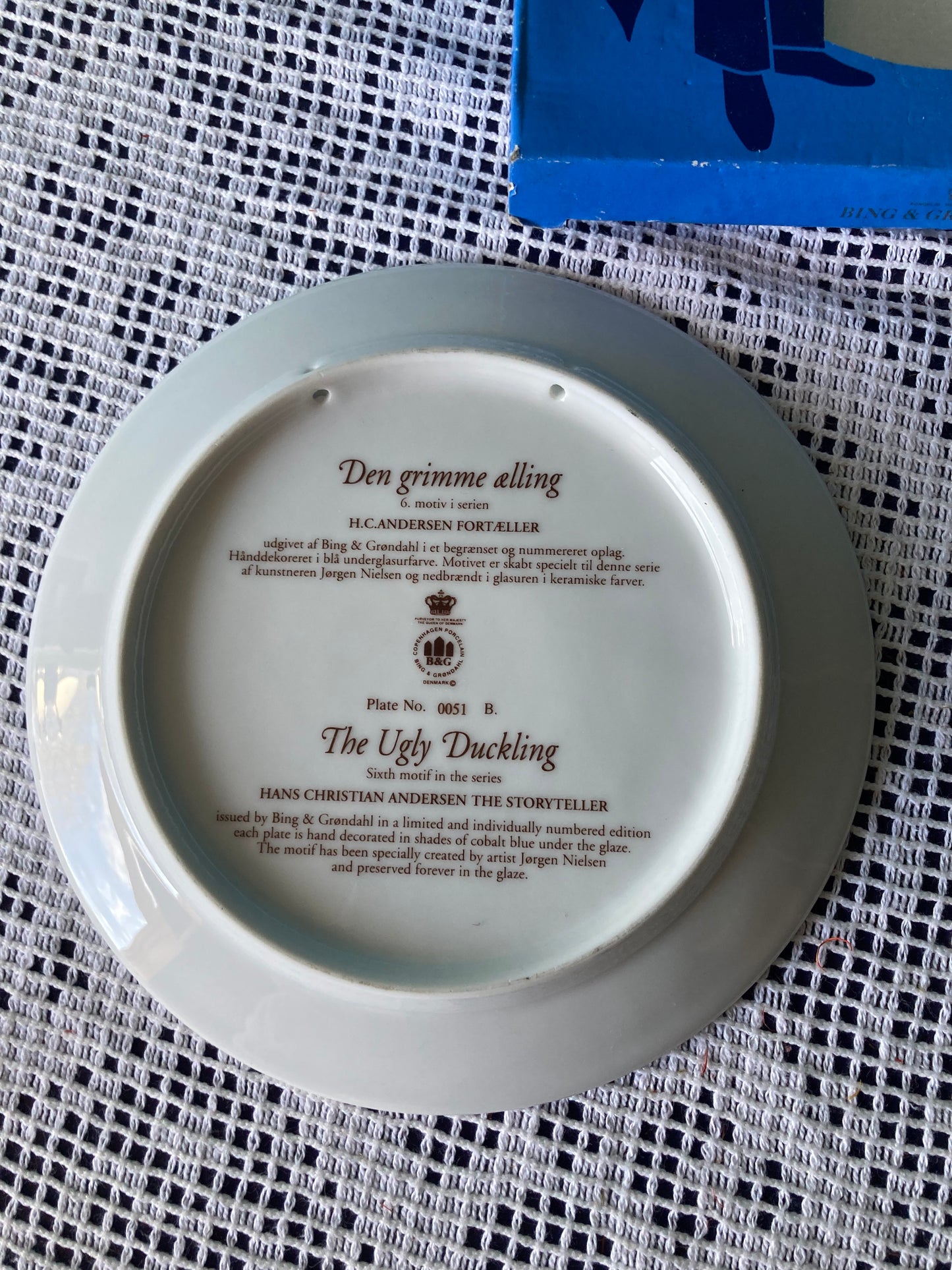 Bing & Grondahl Hans Christian Andersen The Ugly Duckling Collectors Plate Boxed