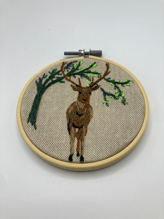 Deer Hand Stitched Medium Hoop Wall Art - Bloom & Heirloom Vintage Decor