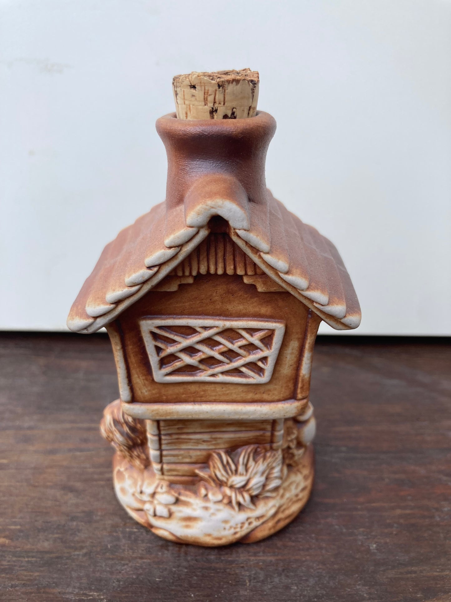 Swagman Pottery Australia Scent Diffuser - Fragrant Cottage - Signed