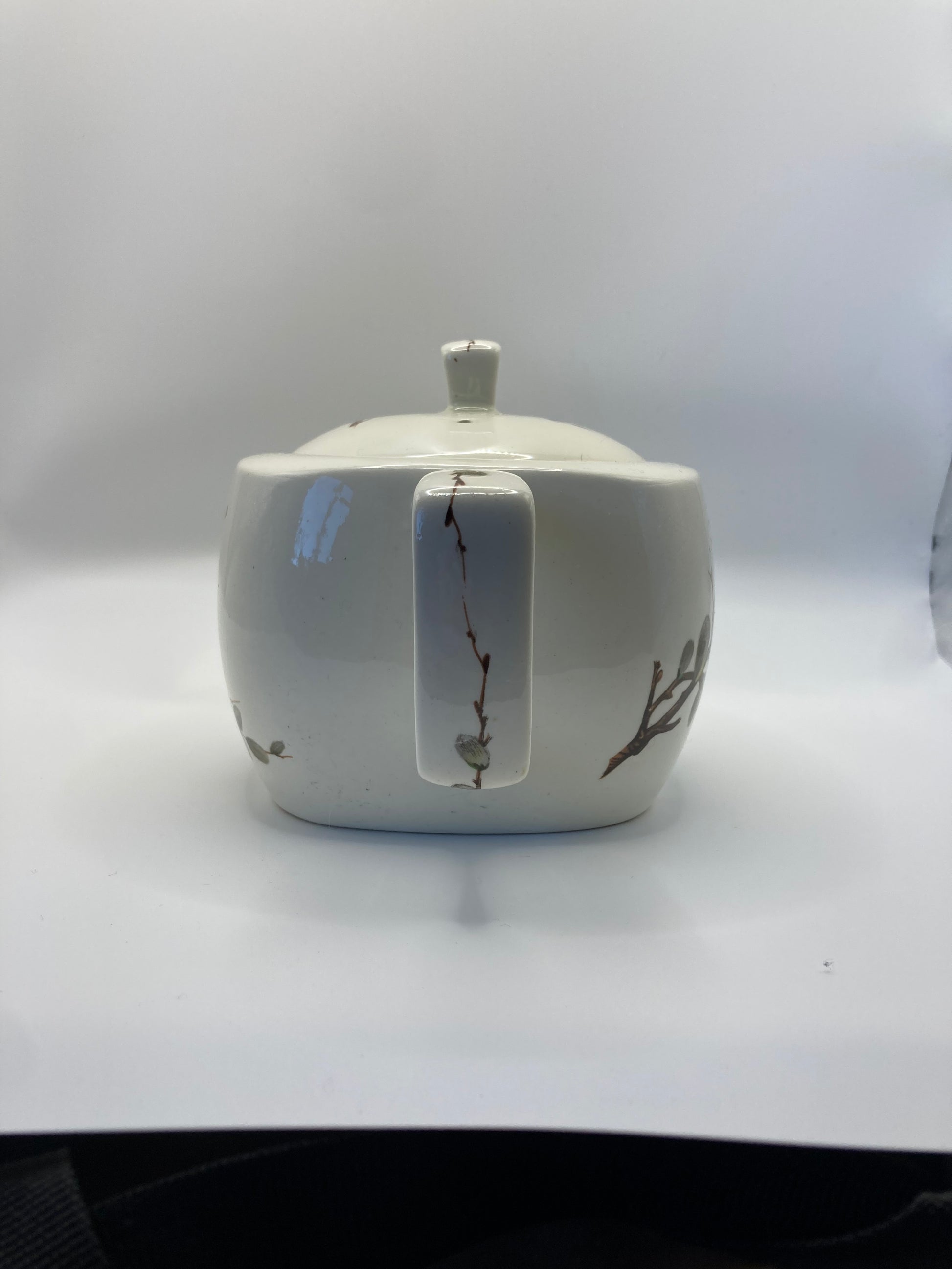 Midwinter teapot - Bloom & Heirloom Vintage Decor