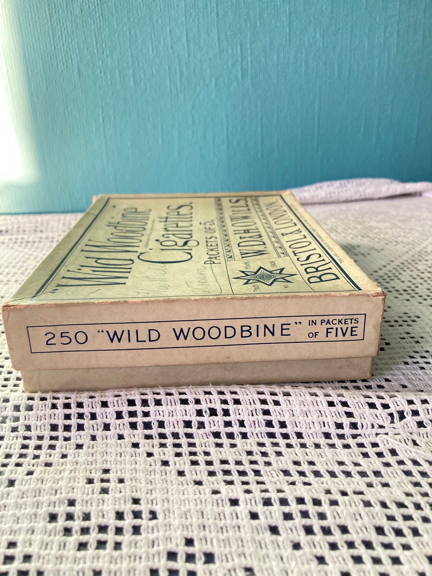 Wills ‘Will Woodbine’ trade Cigarette Box For ‘5’  With 13x Boxes For 10