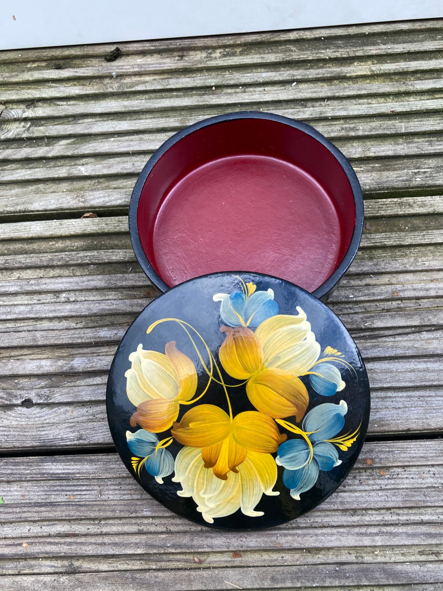 Floral Round Trinket Box