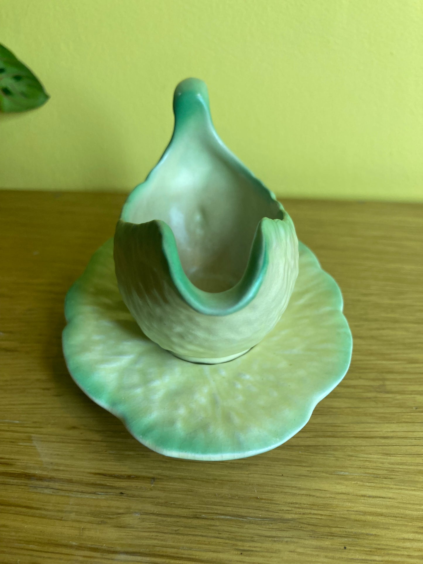 Crown Devon Sauce Boat and Saucer Miniature Cabbage Leaf