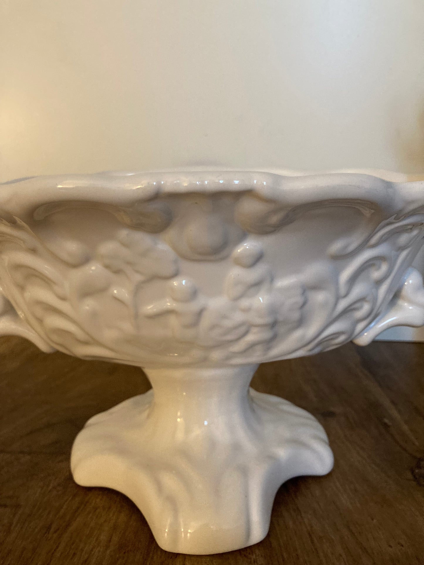 Creamy White Mantle Vase Made in Portugal Alcobaca ELPA Ornate Elegant Display