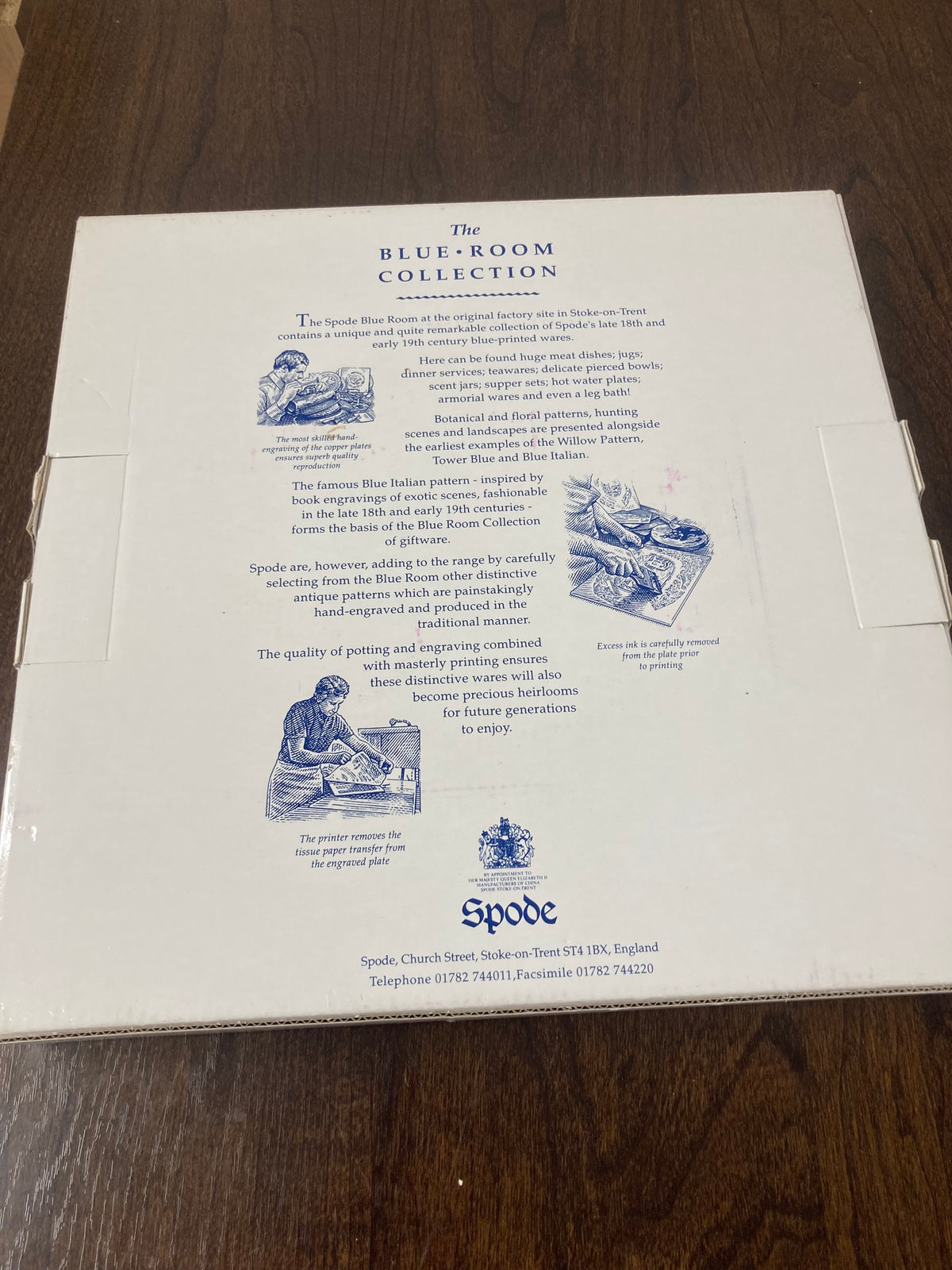 Blue & White Urn Collector’s Plate, Boxed