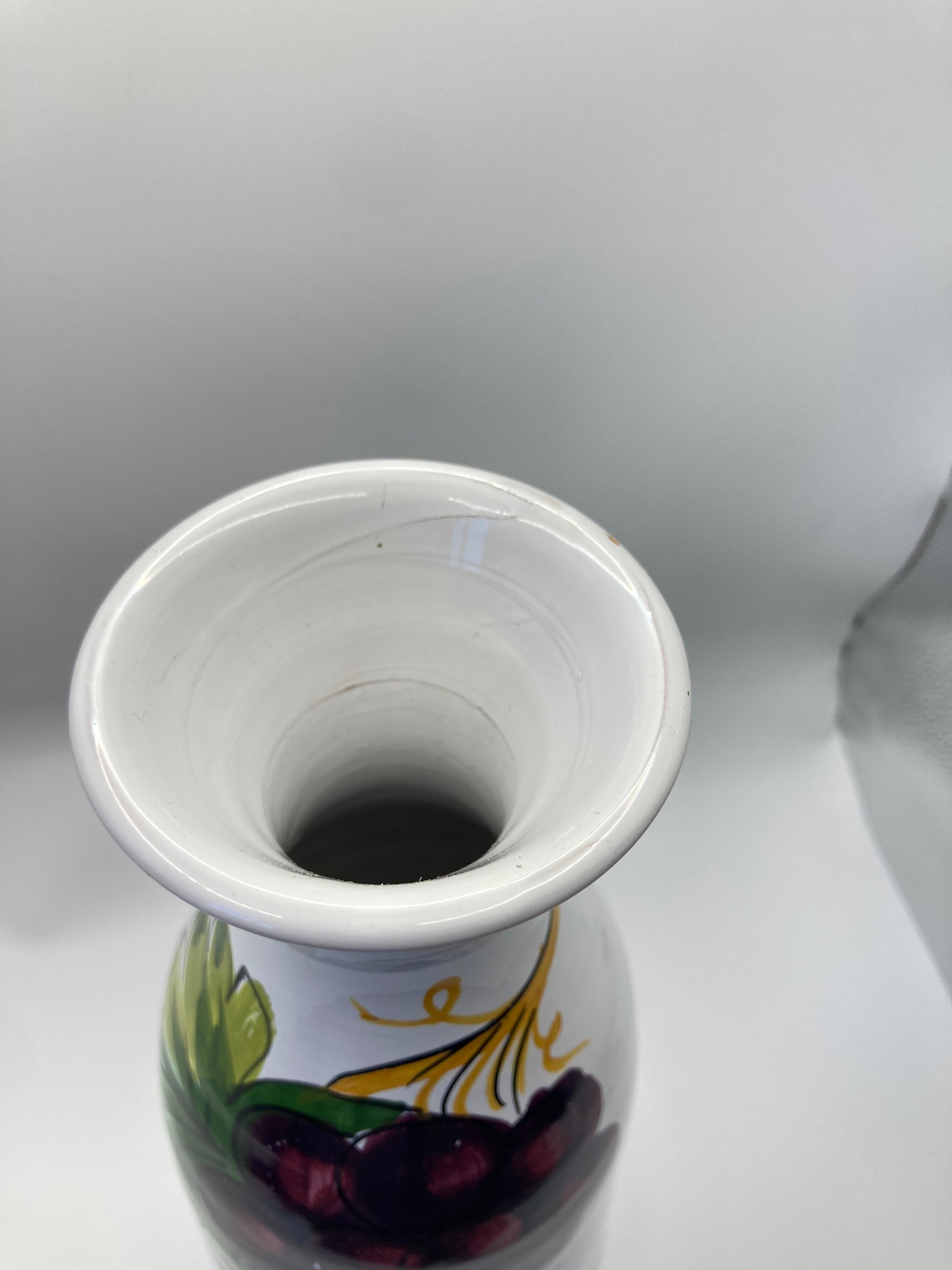 Pier 1 Vase - Bloom & Heirloom Vintage Decor