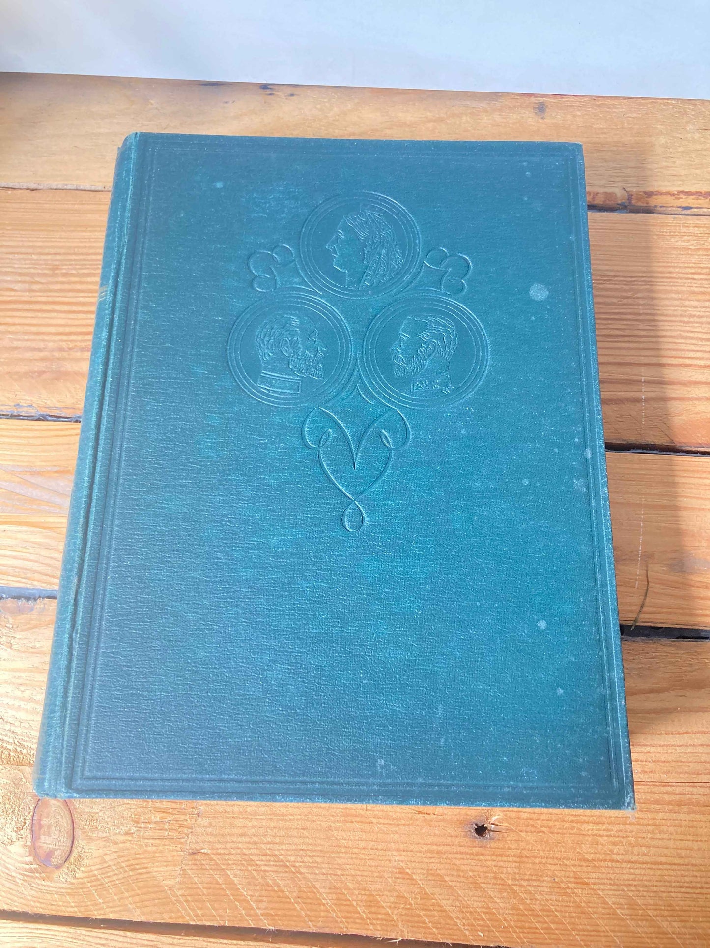1933 The Pageant of a Century H.V. Morton Illustrated History Book