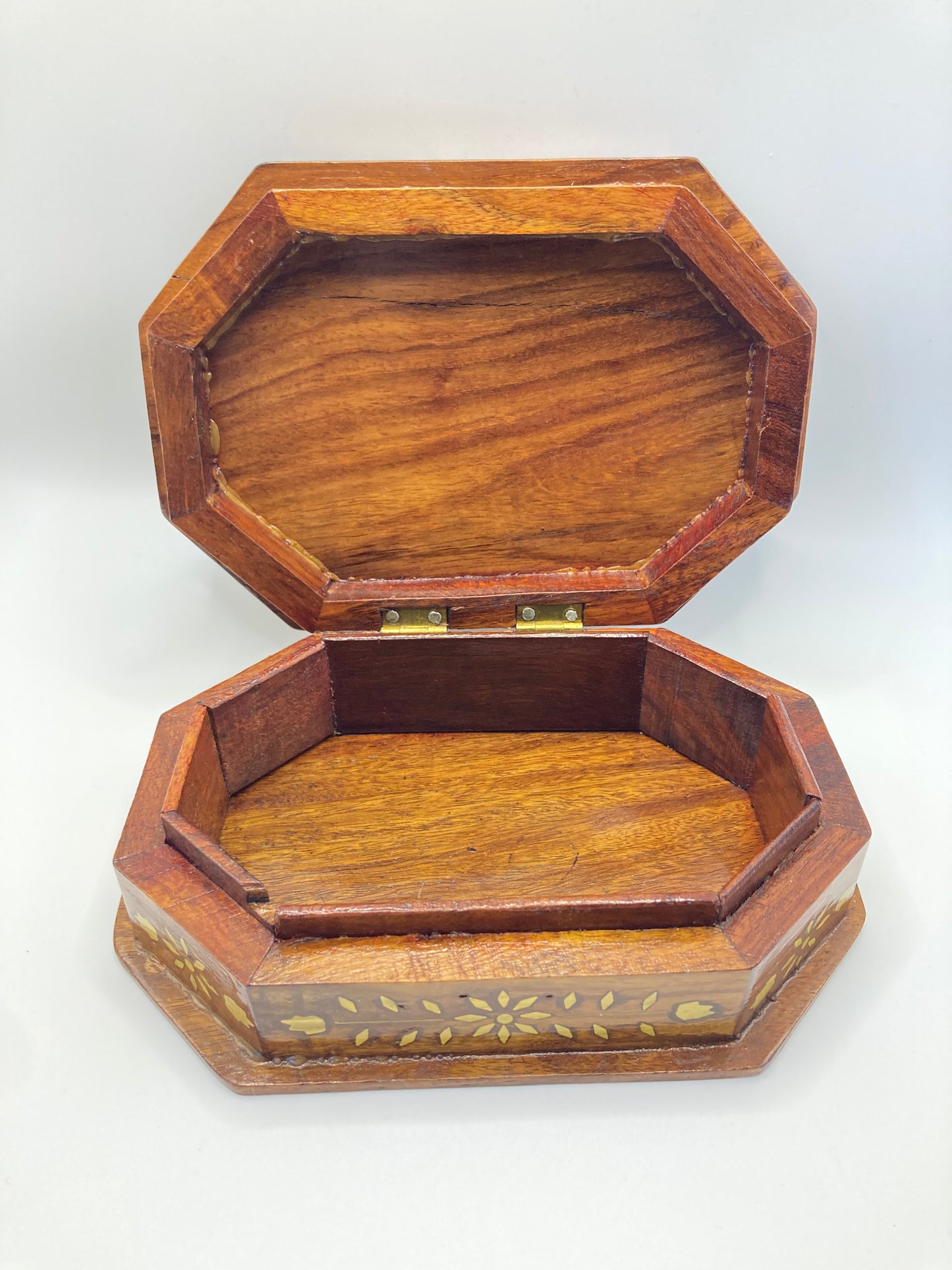 Wooden box - Bloom & Heirloom Vintage Decor