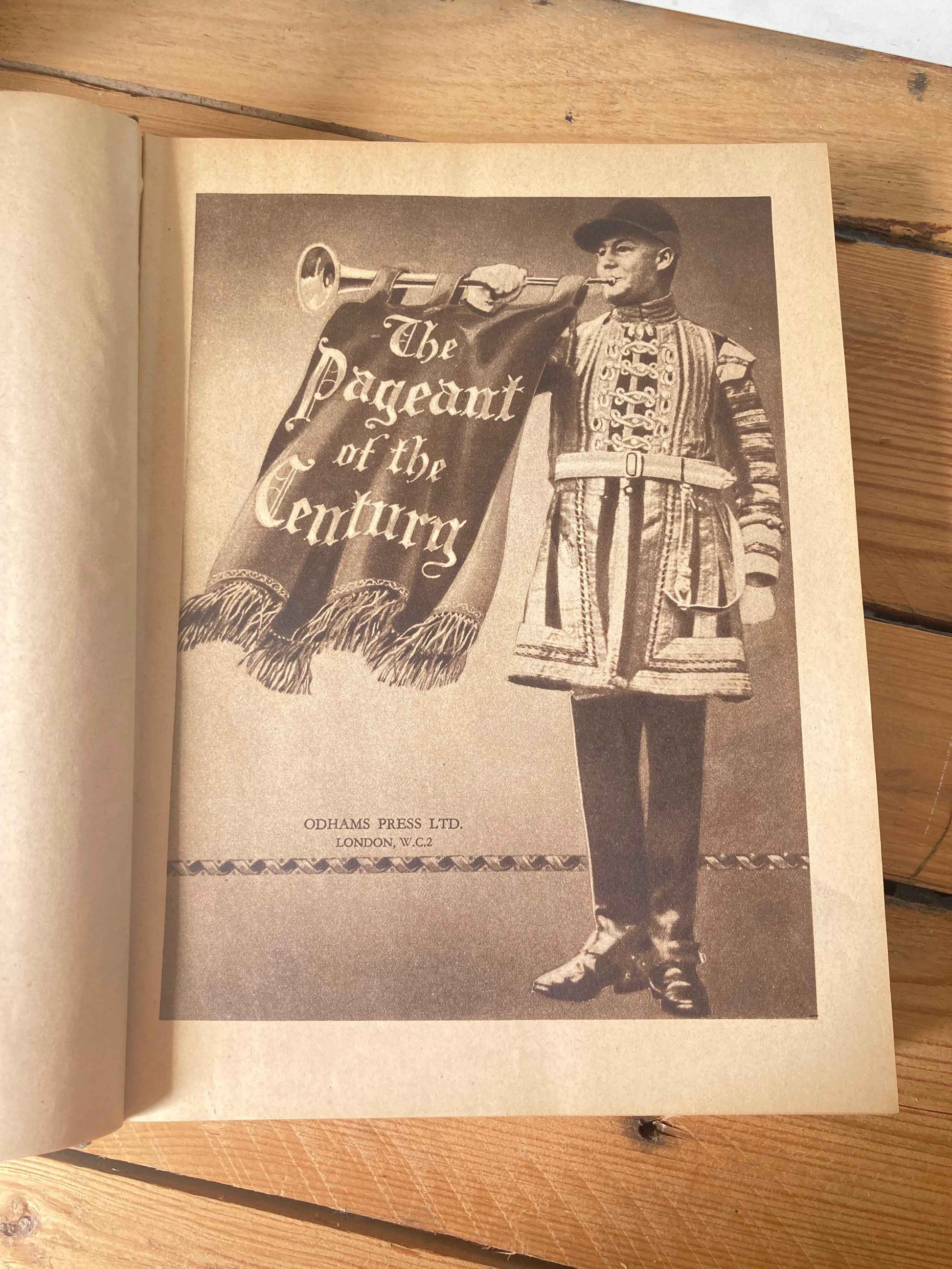 1933 The Pageant of a Century H.V. Morton Illustrated History Book
