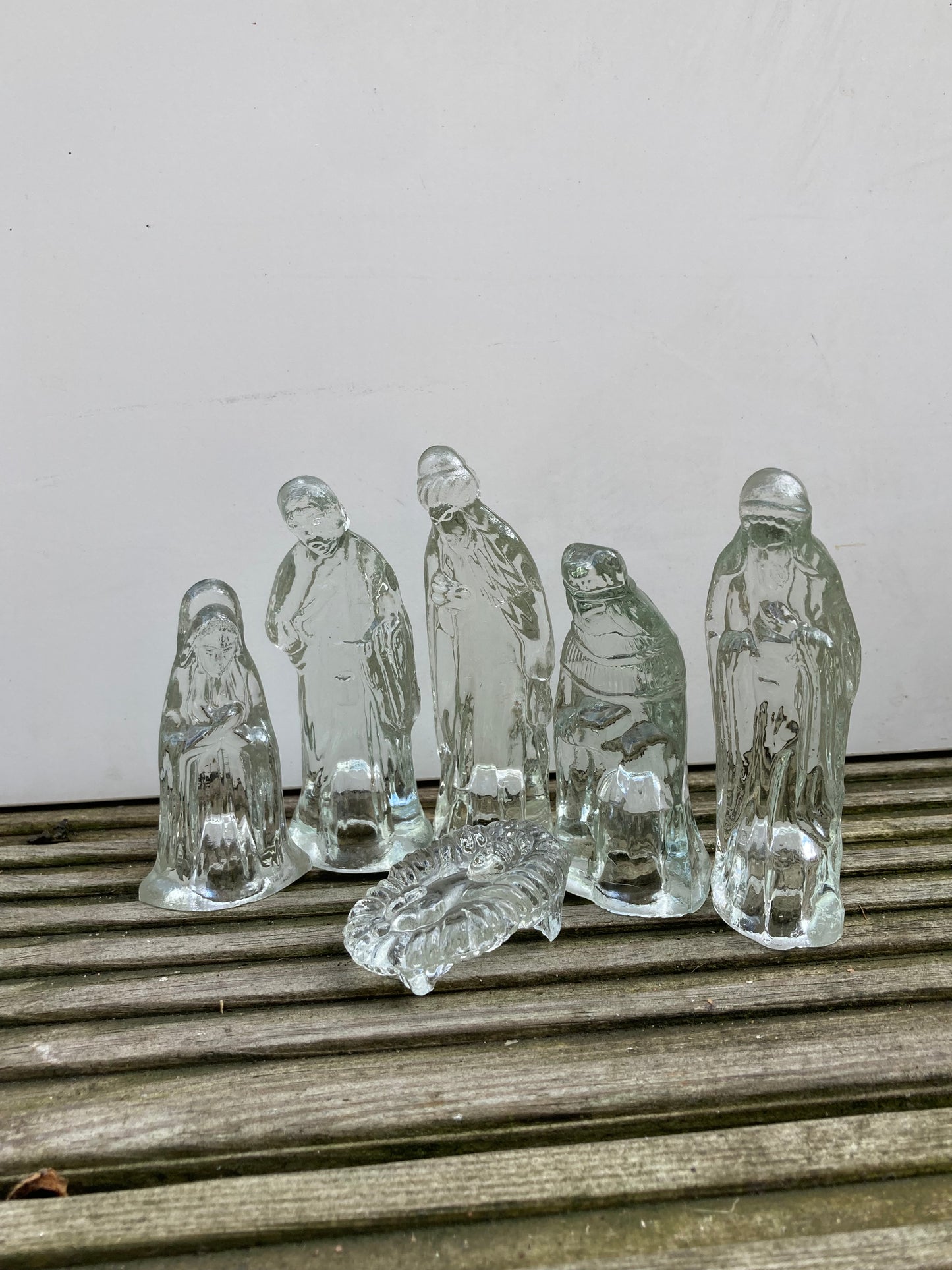 Glass Nativity Scene Mary Joseph Baby Jesus 3 Kings Christmas Decor
