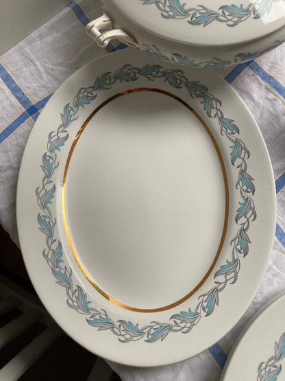 Moonstone By Chinastyle Dinner Set Terrine,2 Serving Plates, Gravy Boat and 6 Dinner Plates