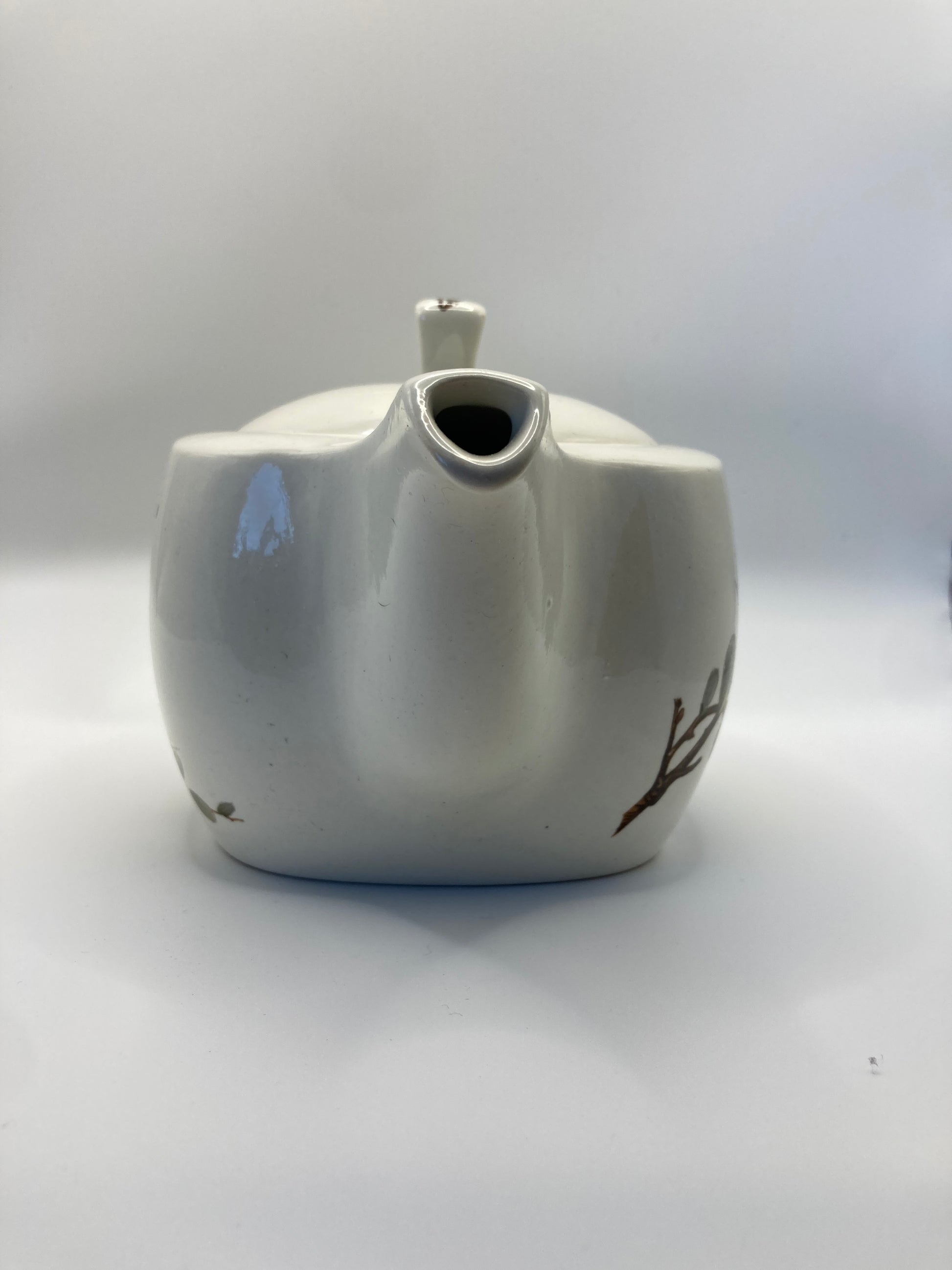 Midwinter teapot - Bloom & Heirloom Vintage Decor