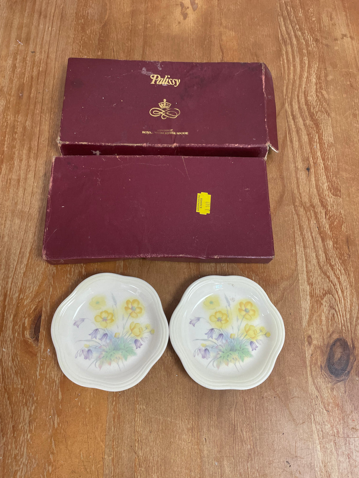 Buttercup Pin Dishes, Boxed Pair