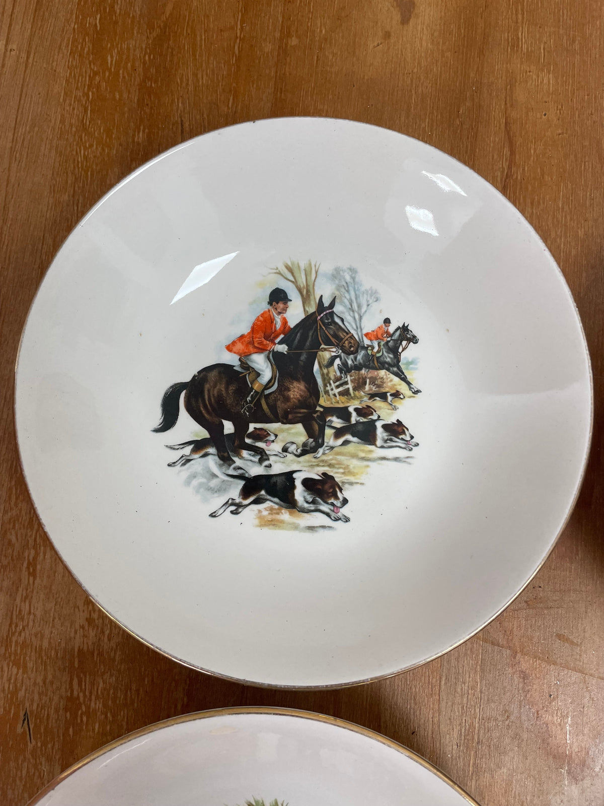 Hunting Scene Dishes, Gilt Rim, Set of 5