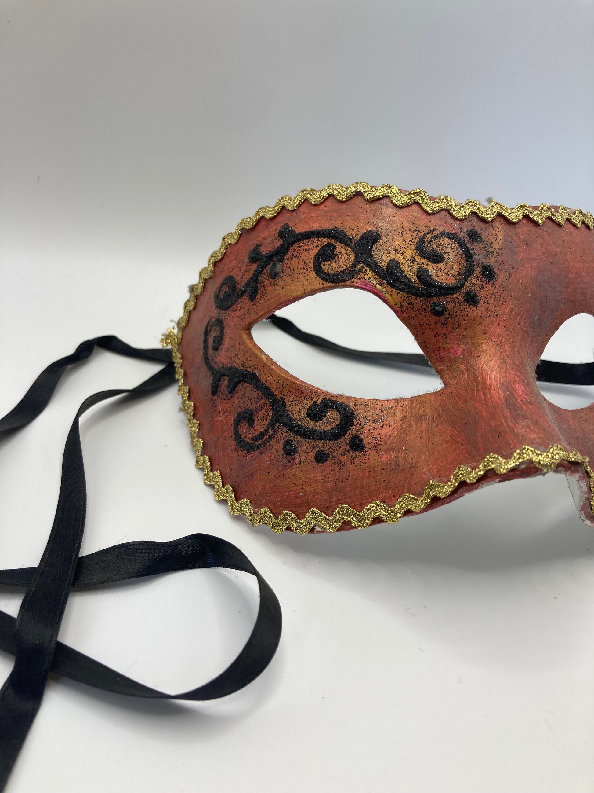 Venezia Italy Hand Painted Masquerade Mask, Papier-mâché Red Baroque Style - Bloom & Heirloom Vintage Decor