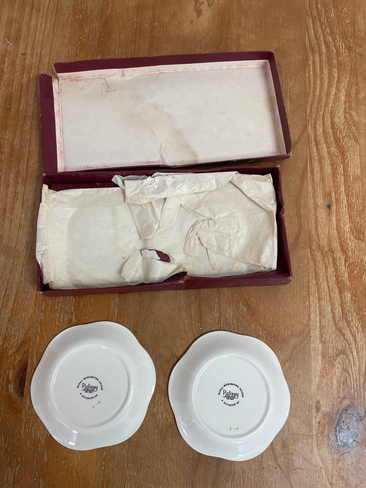 Buttercup Pin Dishes, Boxed Pair