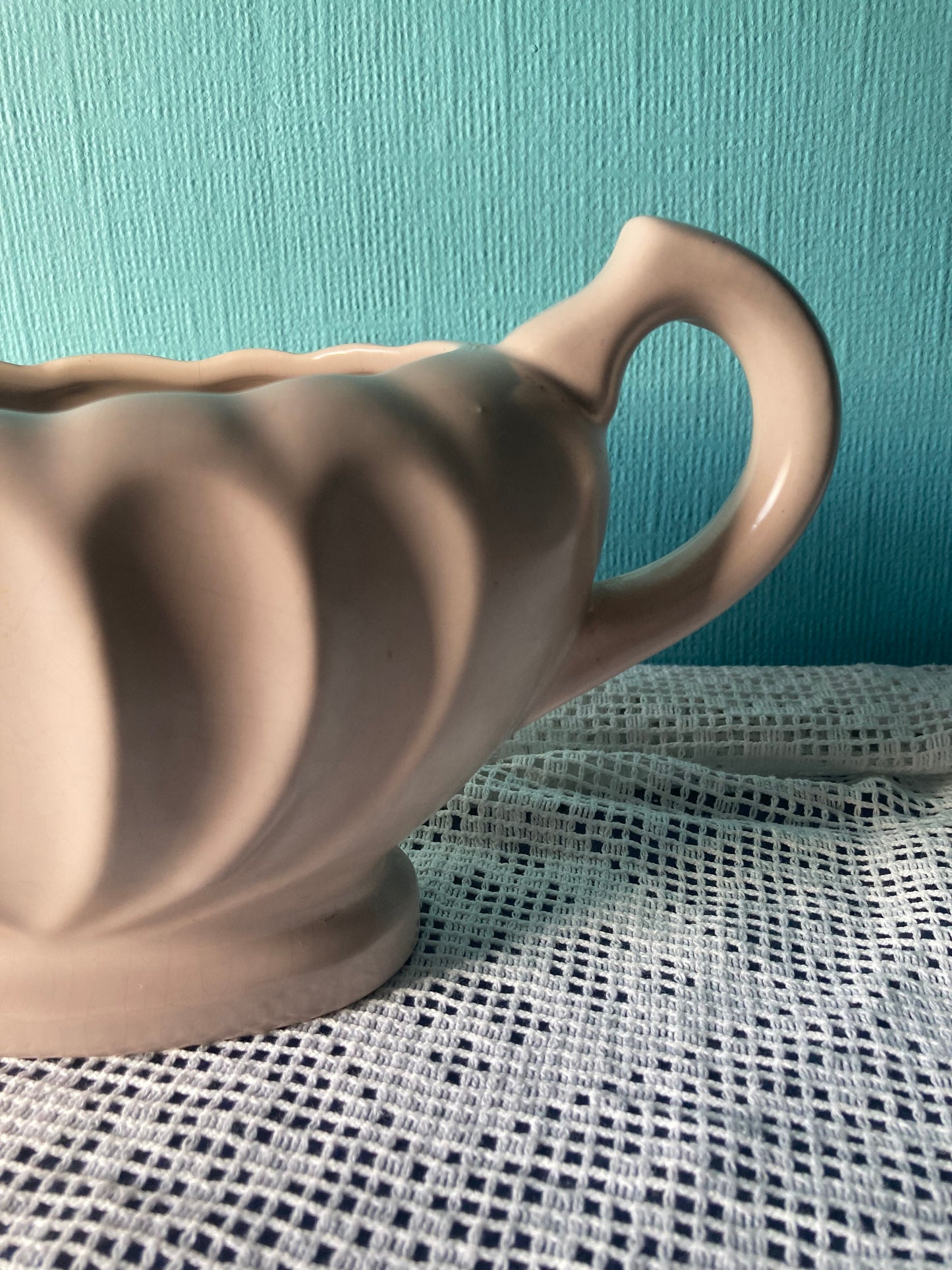 Vintage Dee Cee Mantle Vase Oyster Pink Stoneware