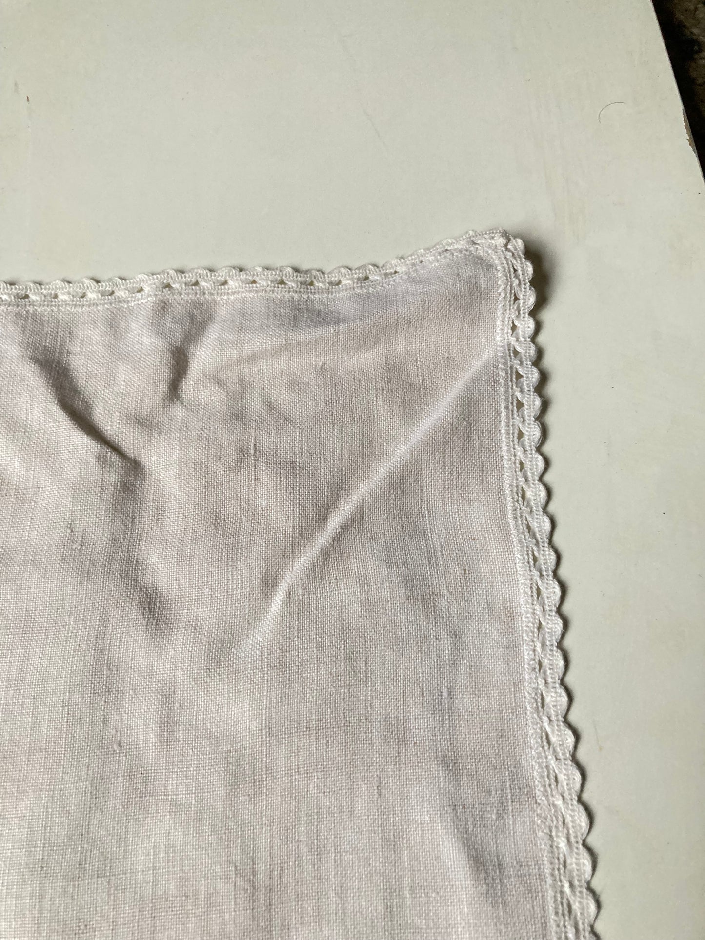 Vintage Linen Sofa and Chair x 2 Back Cover Lace Edged Leaf Detail