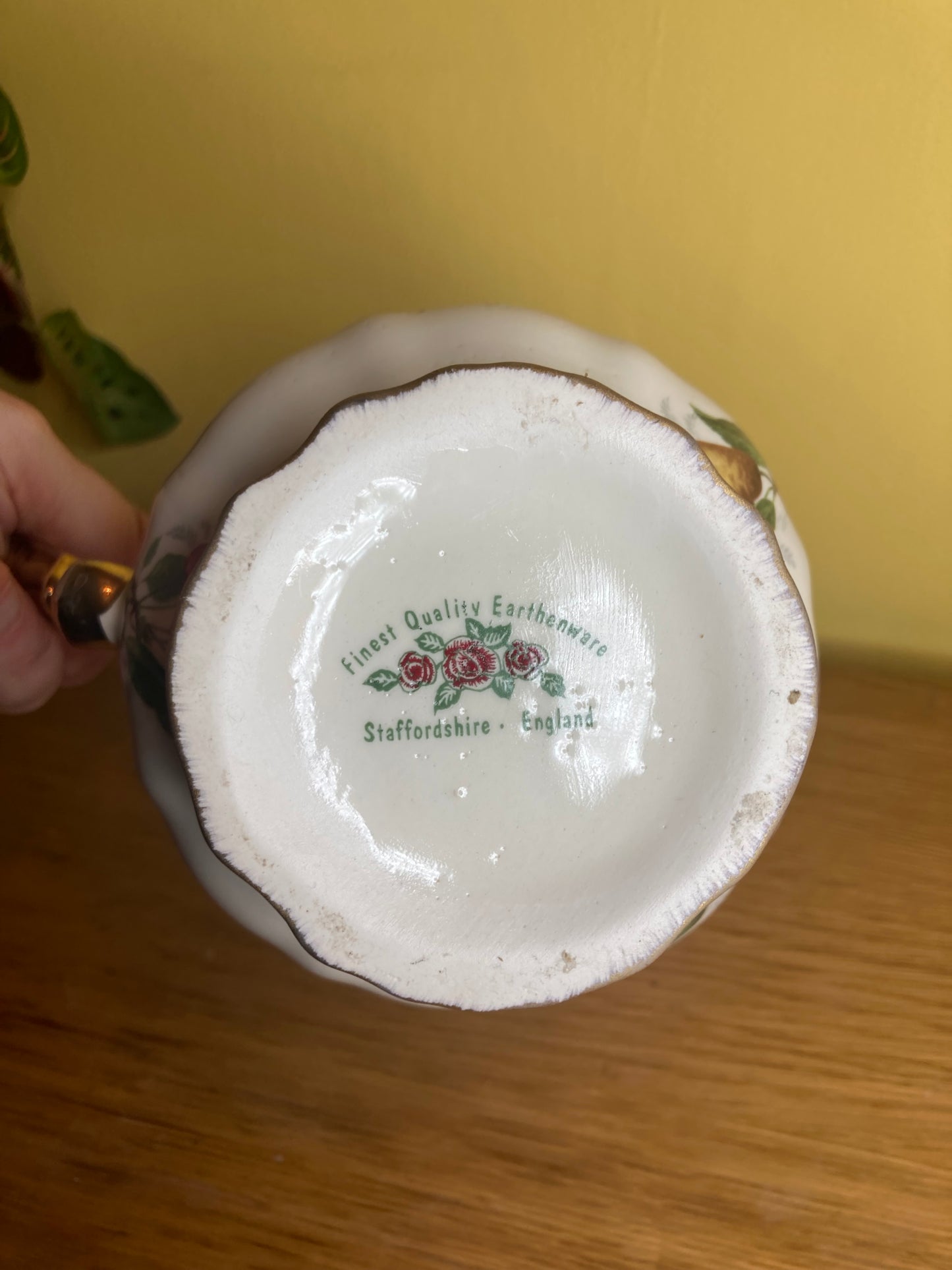 Vintage Utopia Giftware - Staffordshire Jug Fruit Design