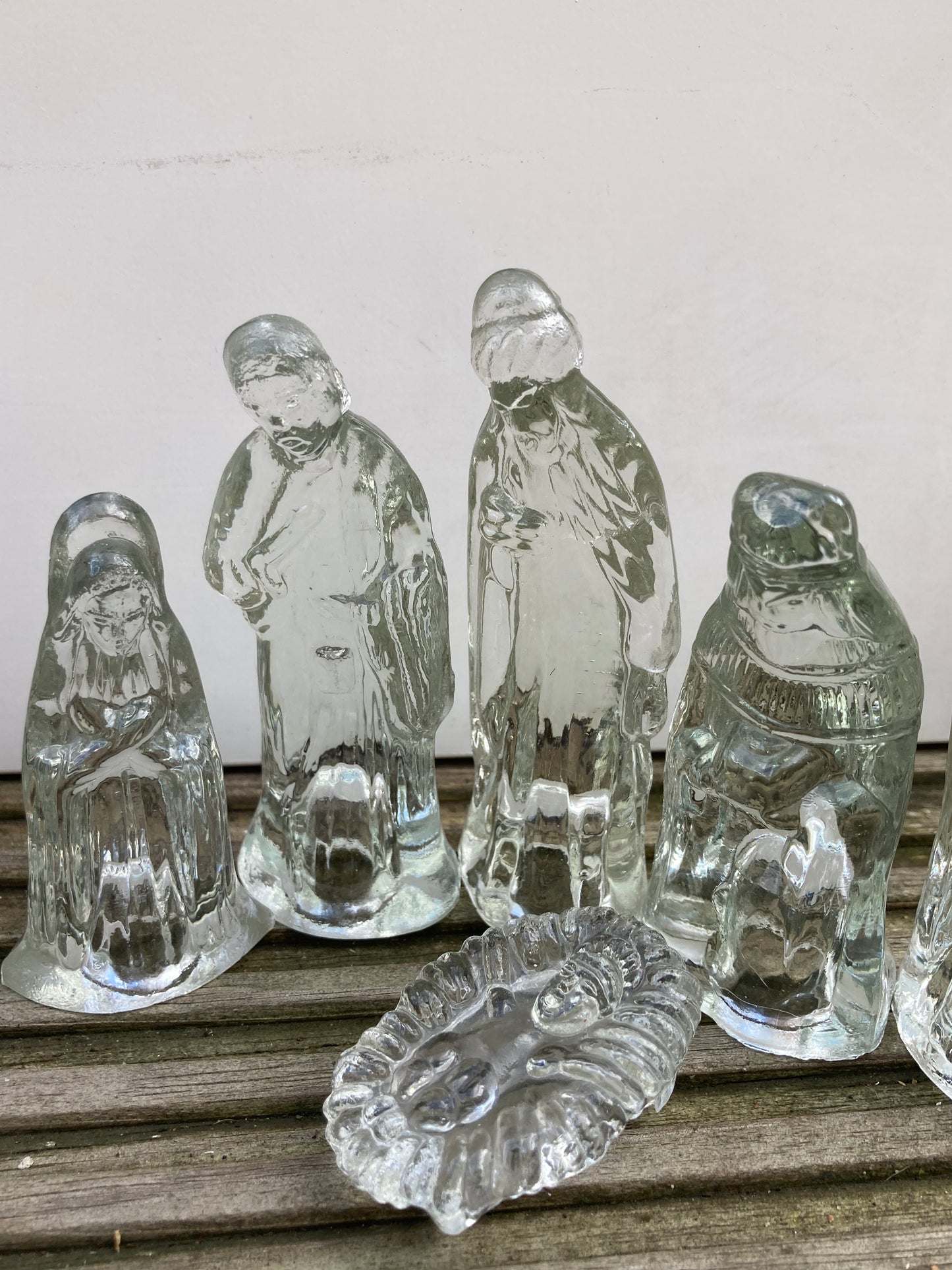 Glass Nativity Scene Mary Joseph Baby Jesus 3 Kings Christmas Decor