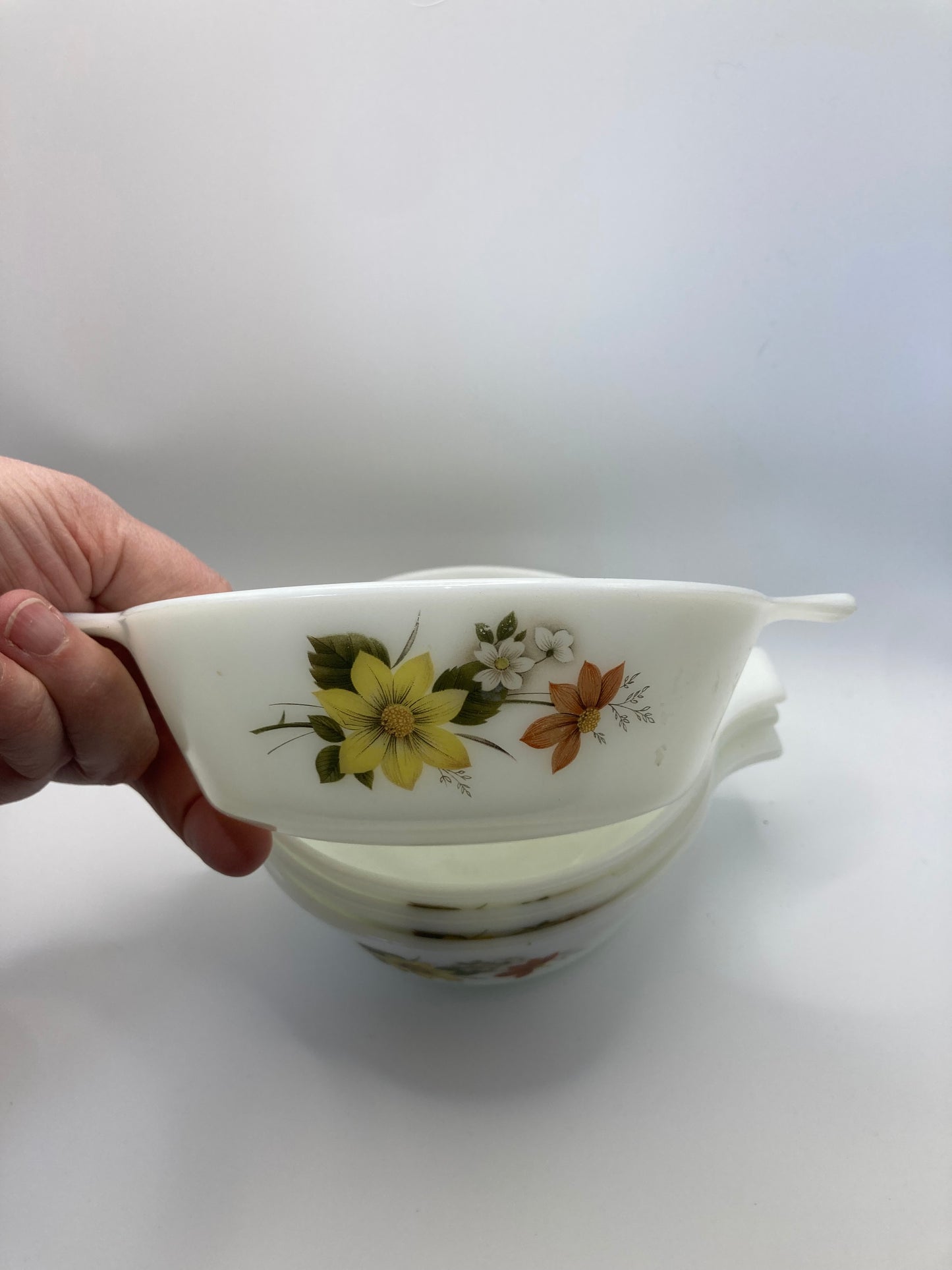 Vintage JAJ Pyrex White Dahlia Bowls Autumn Glory Serving Dishes x4 - Bloom & Heirloom Vintage Decor