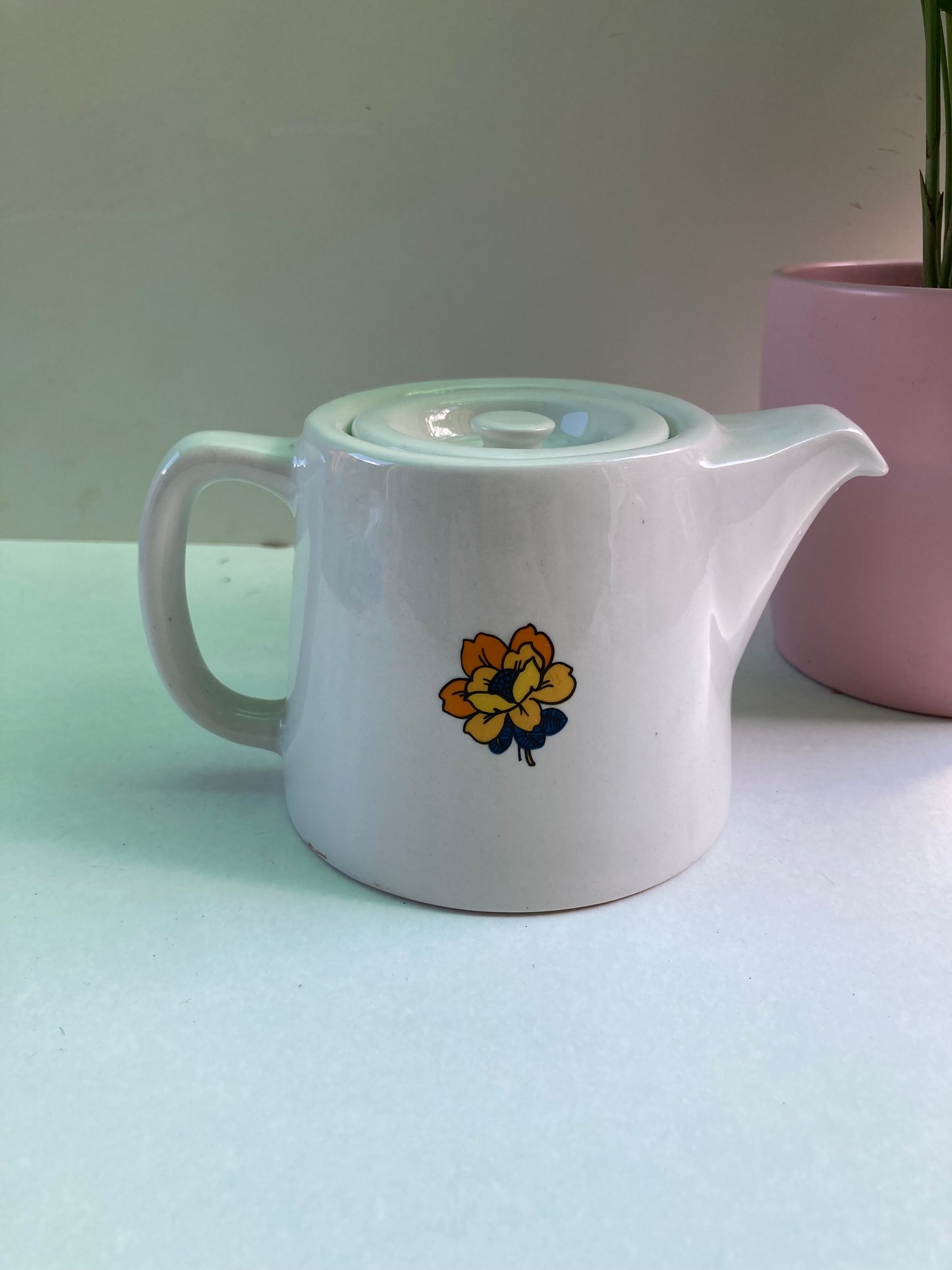 Retro Flat Top Tea Pot Orange Blue Flower Pattern 2 Cup Pot Vintage Kitchen