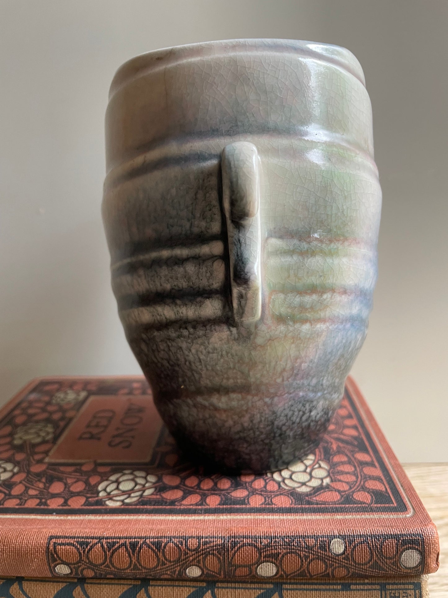 Small SylvaC Shell Vase Handled Pink Grey Iridescent Glaze Vintage