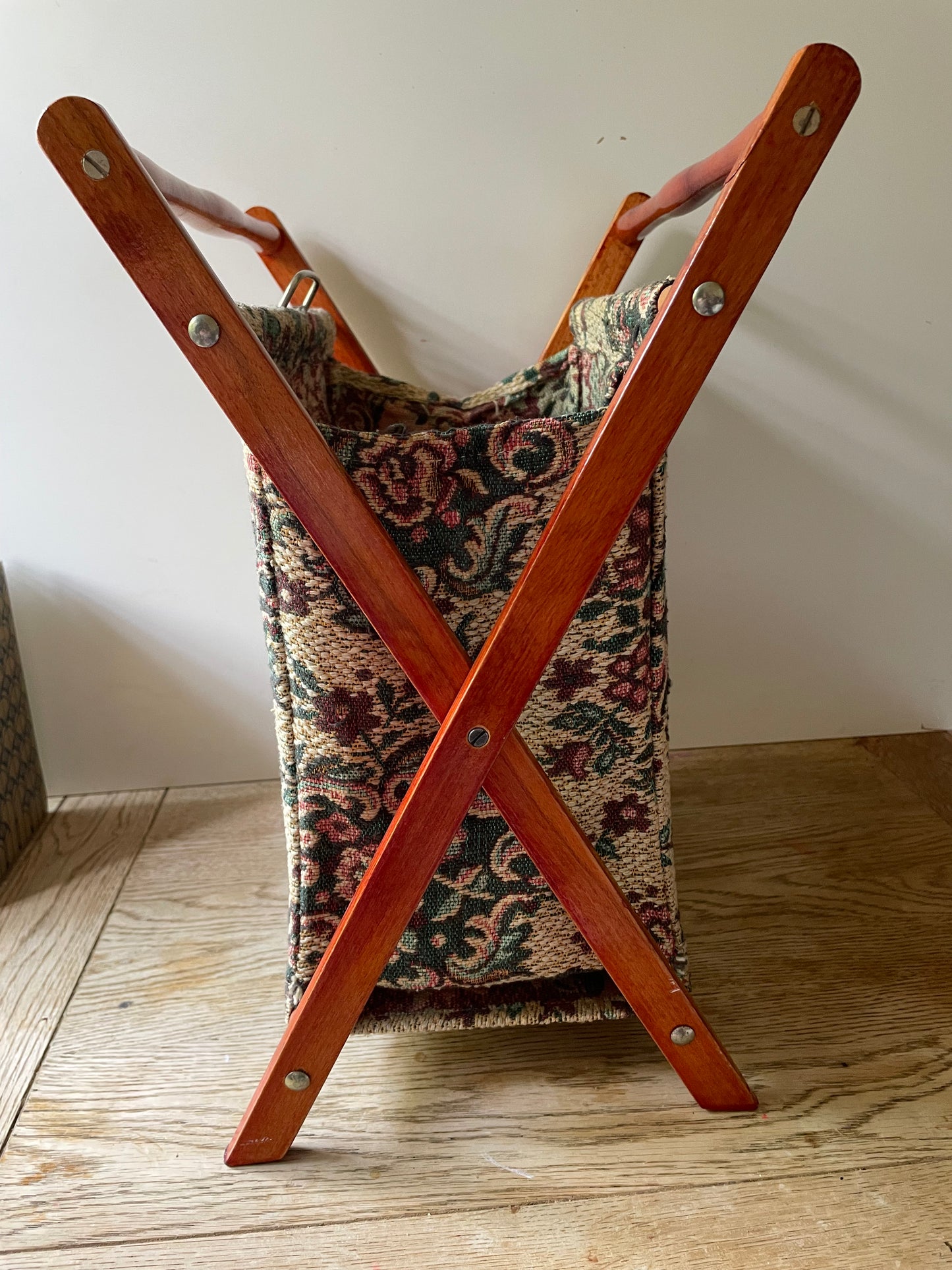 Vintage Knitting Basket Sewing Storage Tapestry Design Craft Storage