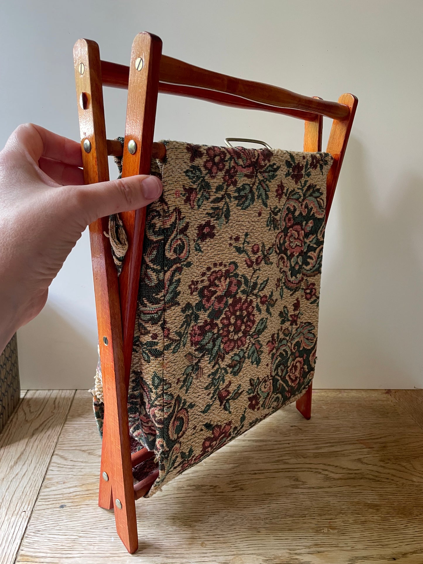 Vintage Knitting Basket Sewing Storage Tapestry Design Craft Storage