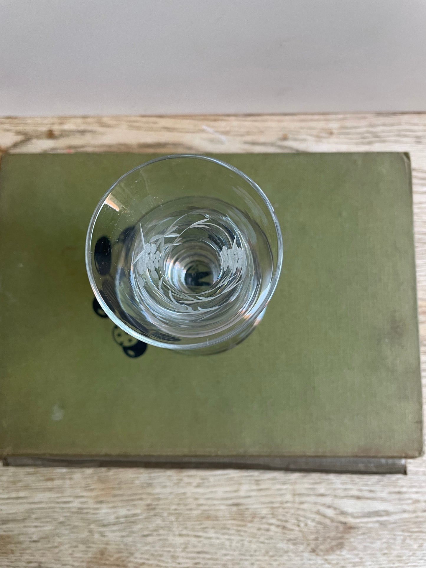 Vintage Duiske Irish Handcut Grapevine Cut Glass Vase/Candle Holder